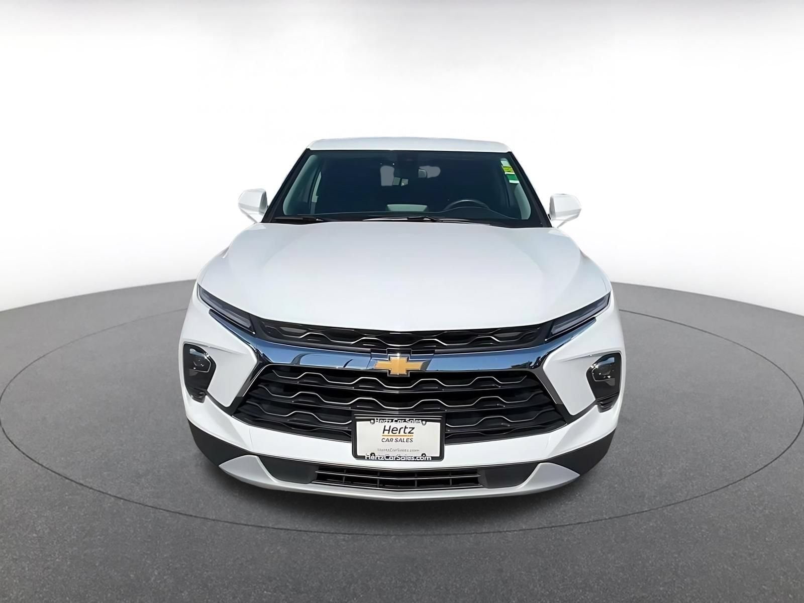 Thumbnail: 2025 Chevrolet Blazer - 4