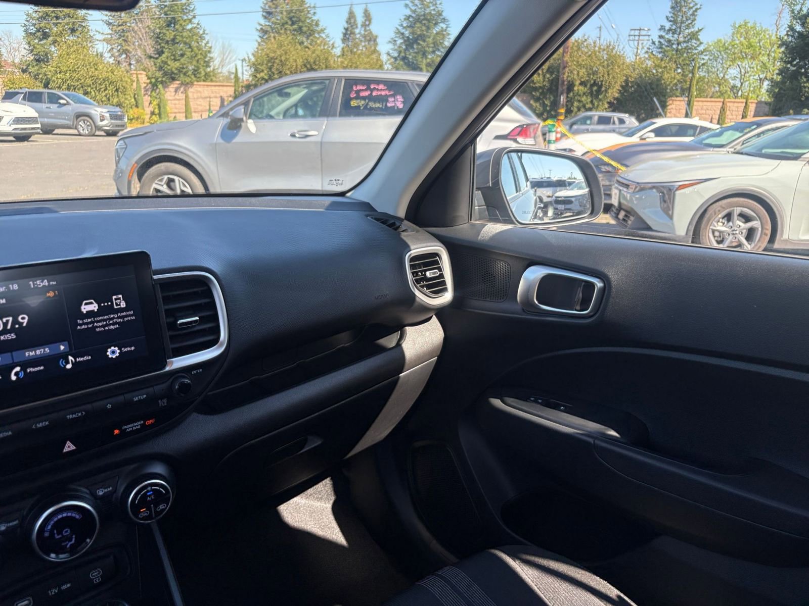 Thumbnail: 2025 Hyundai Venue - 35