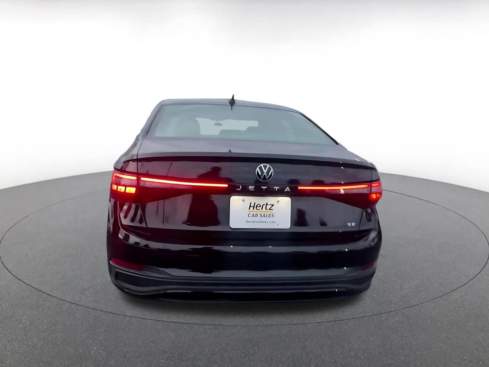 Thumbnail: 2025 Volkswagen Jetta - 12