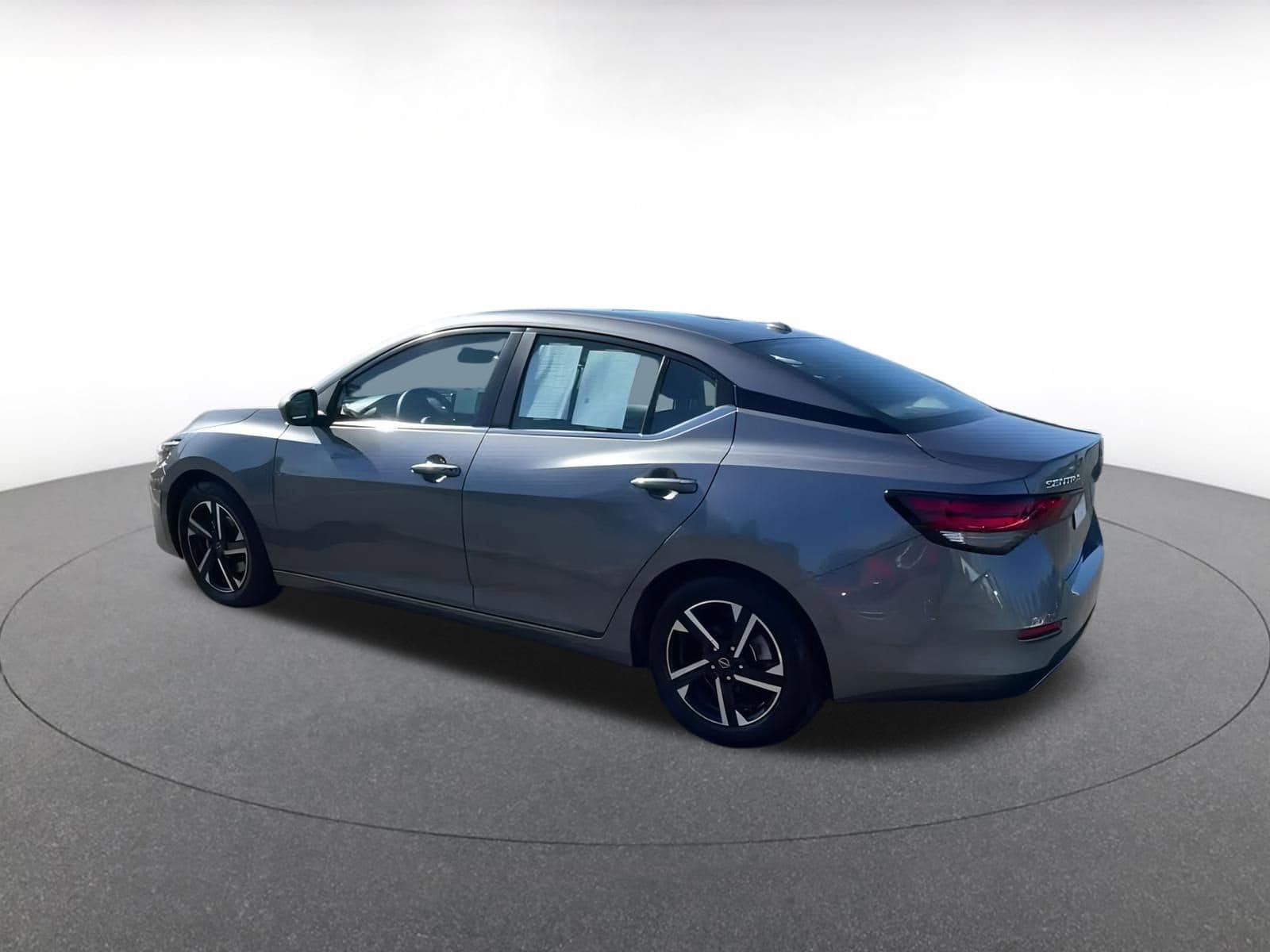 Thumbnail: 2024 Nissan Sentra - 10