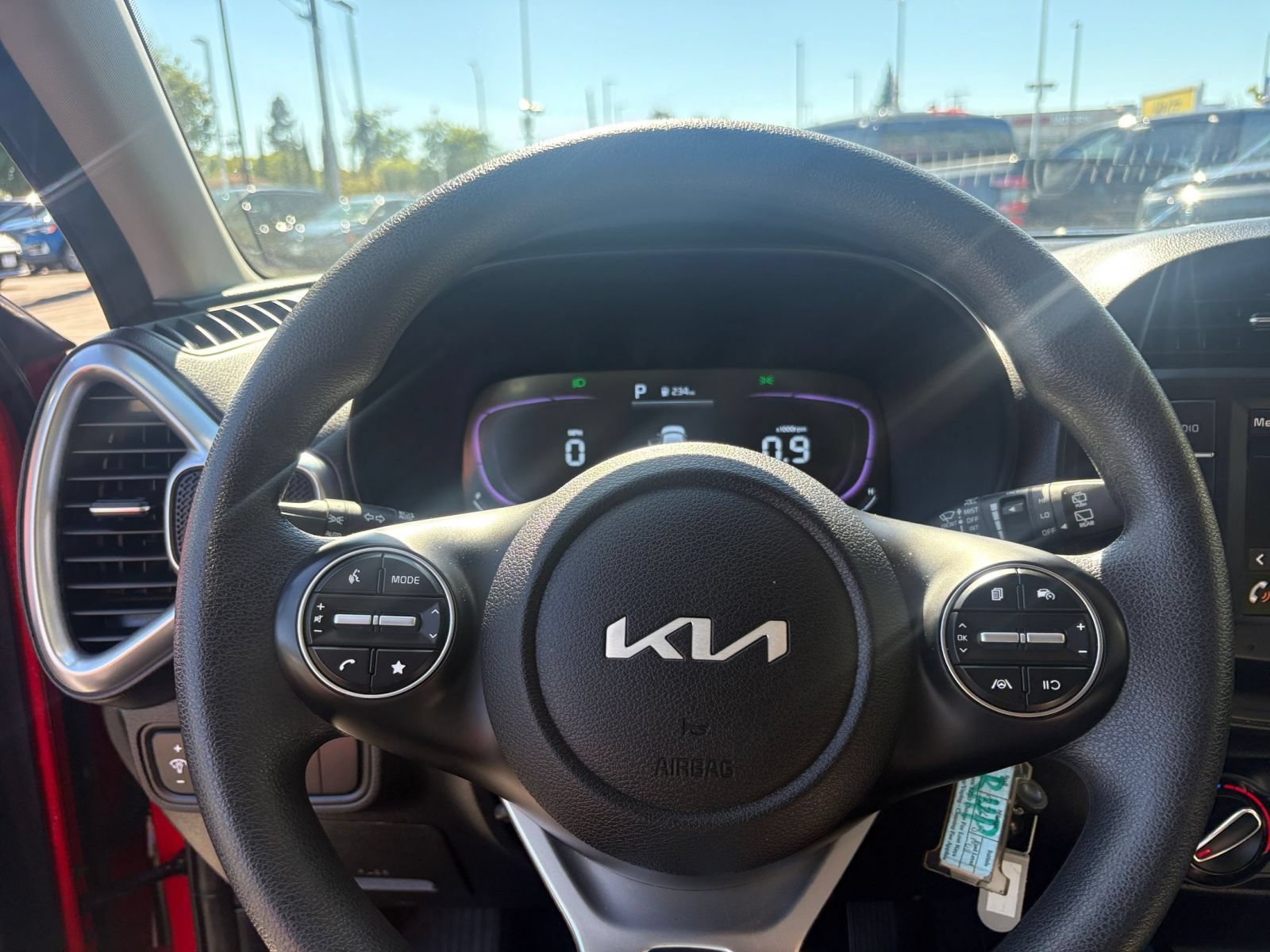 Thumbnail: 2025 Kia Soul - 25