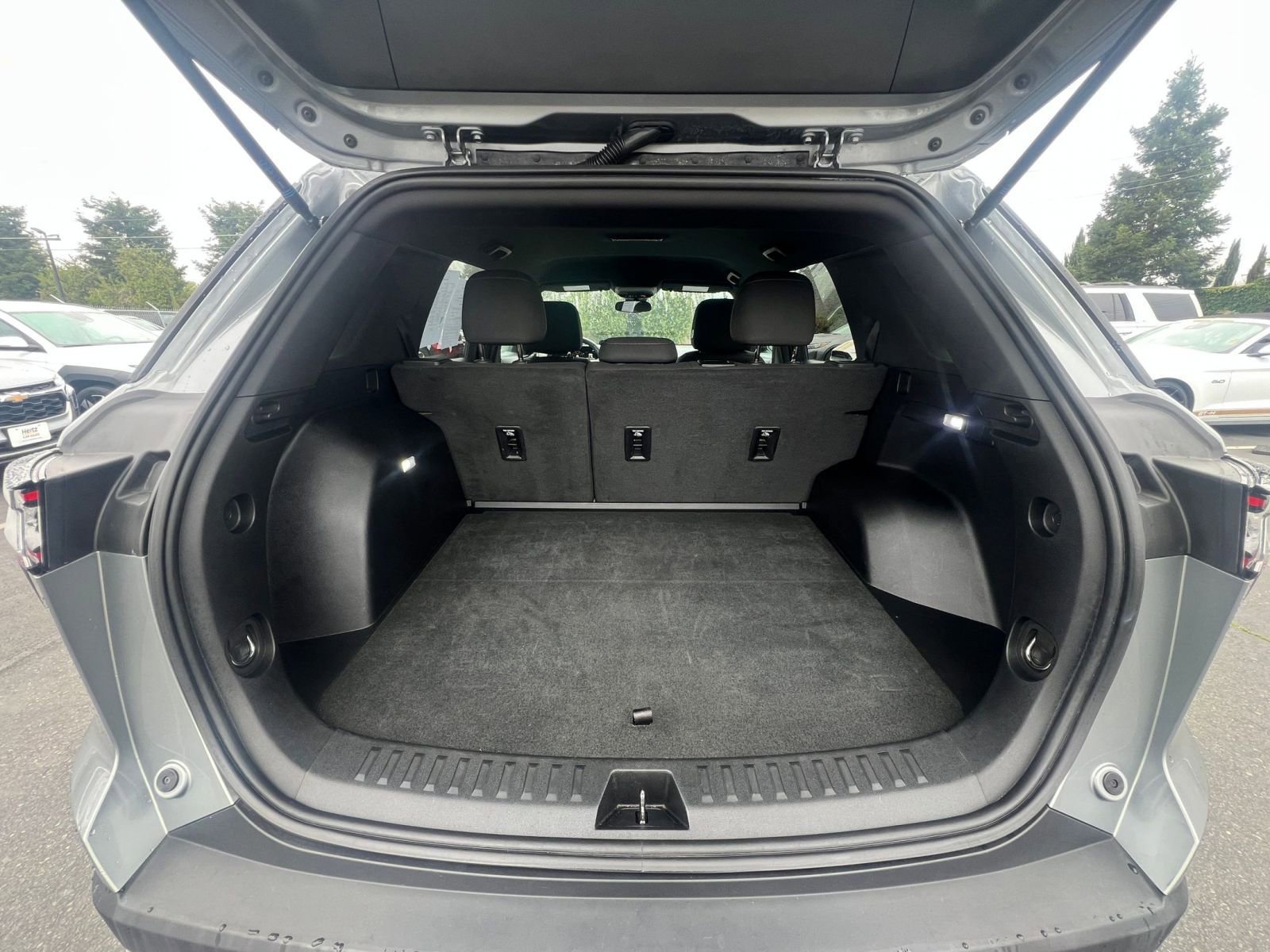 Thumbnail: 2025 Chevrolet Equinox - 31