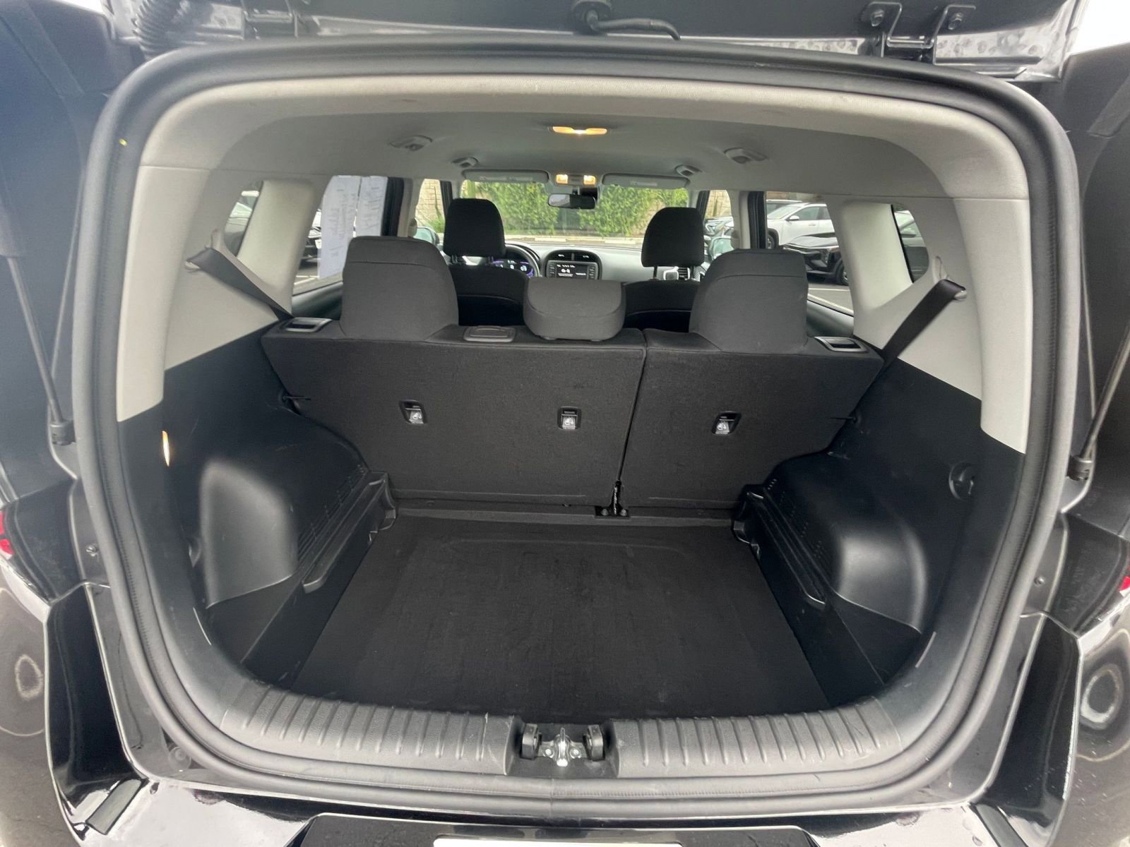 Thumbnail: 2025 Kia Soul - 25