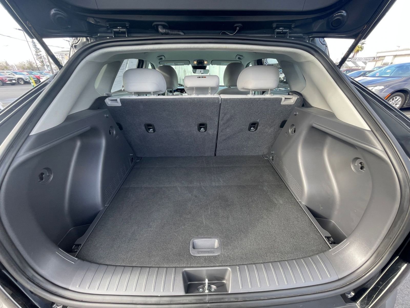 Thumbnail: 2025 Hyundai Kona - 31