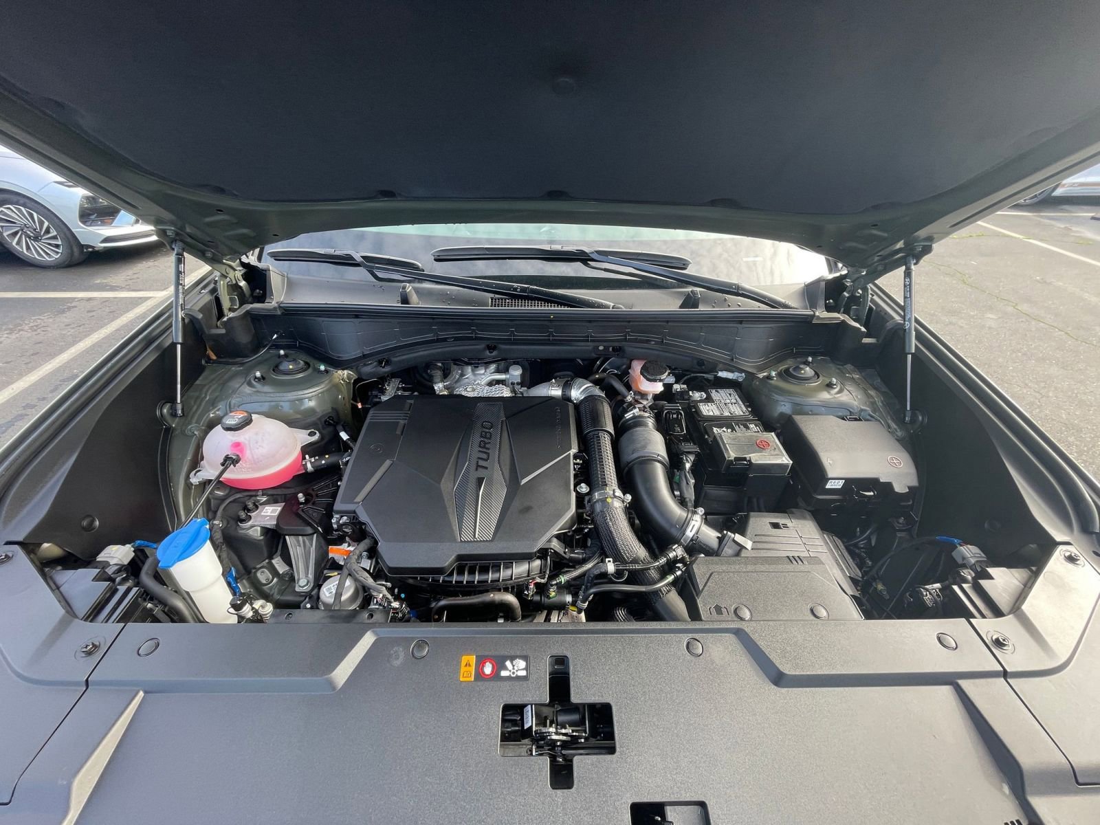 Thumbnail: 2025 Hyundai Santa Fe - 32