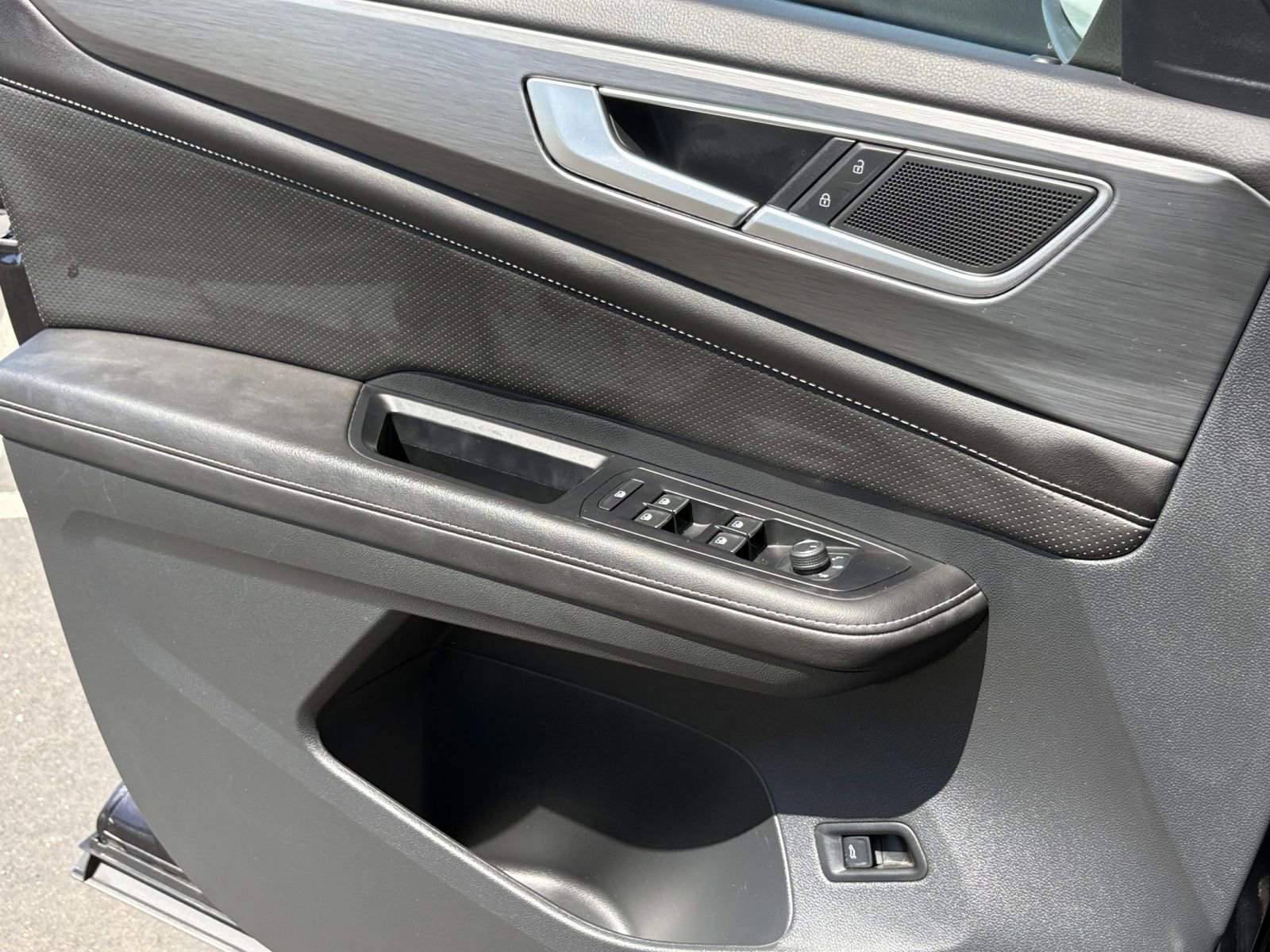 Thumbnail: 2025 Volkswagen Atlas - 18