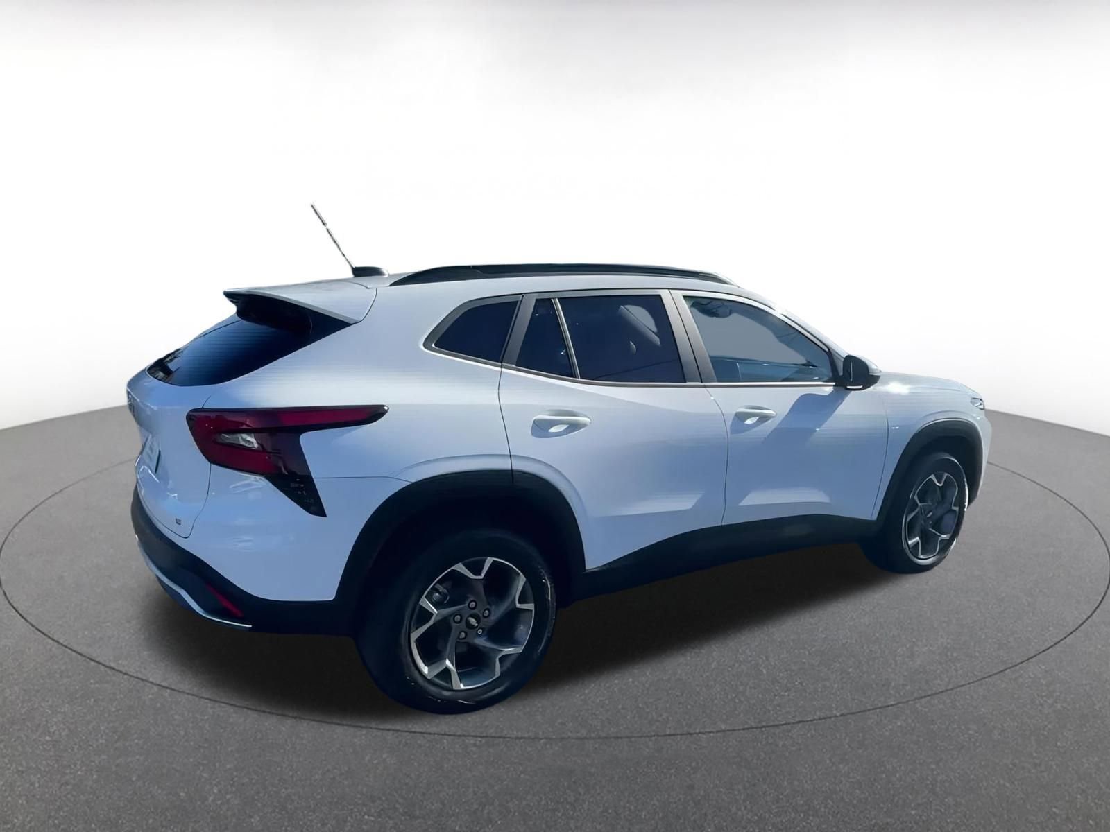 Thumbnail: 2025 Chevrolet Trax - 15