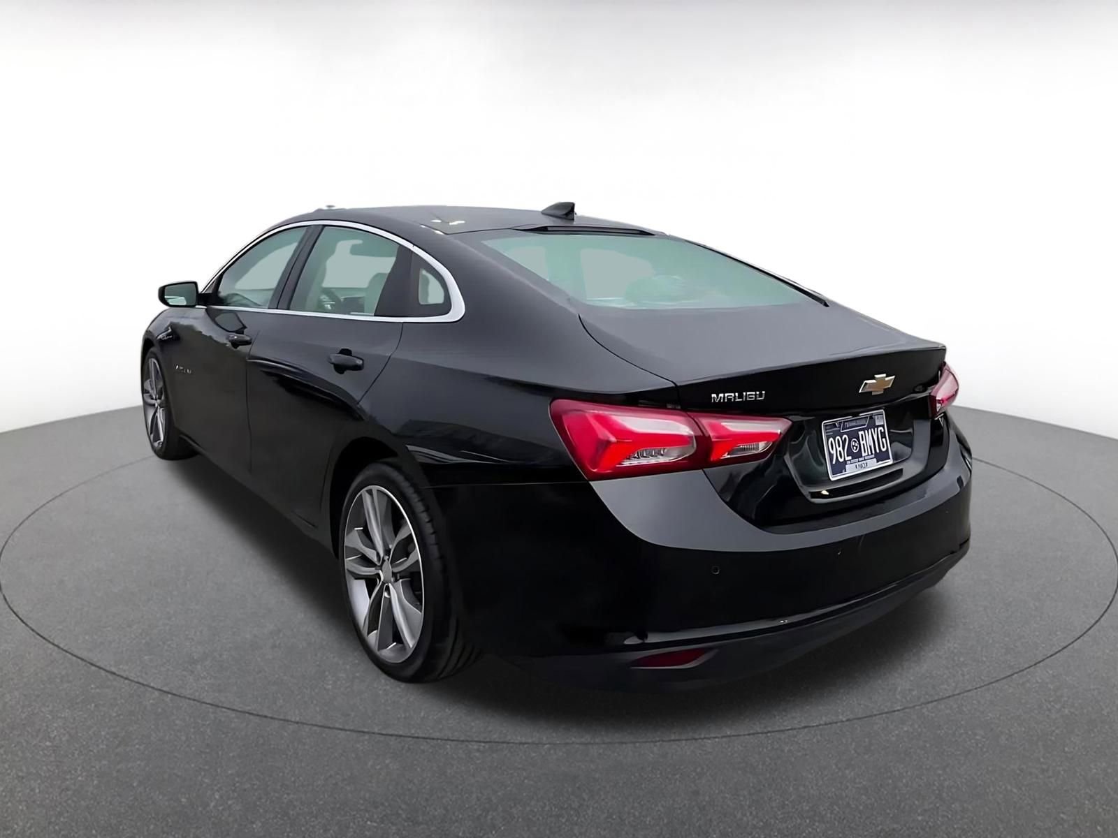 Thumbnail: 2024 Chevrolet Malibu - 11