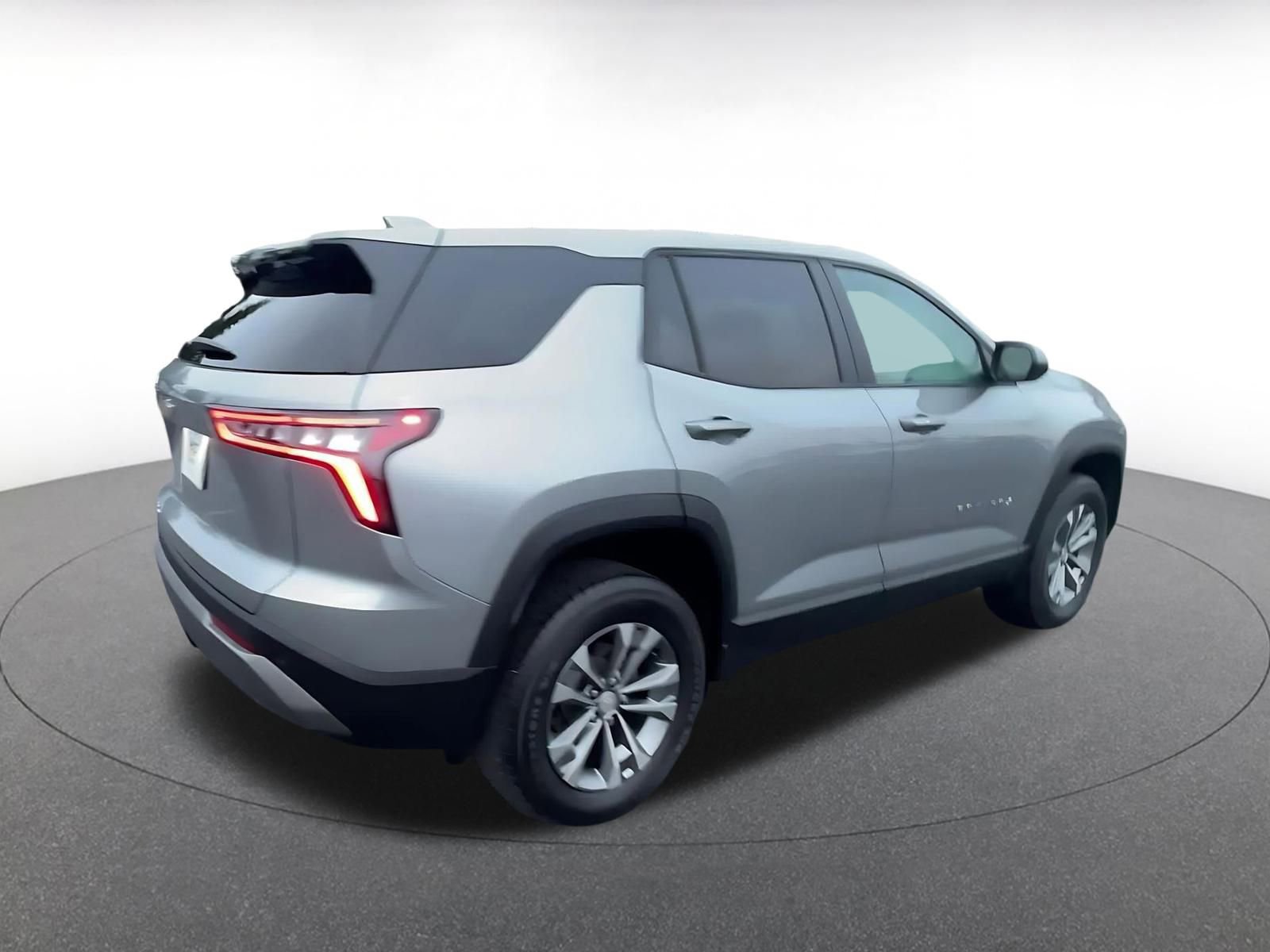 Thumbnail: 2025 Chevrolet Equinox - 15