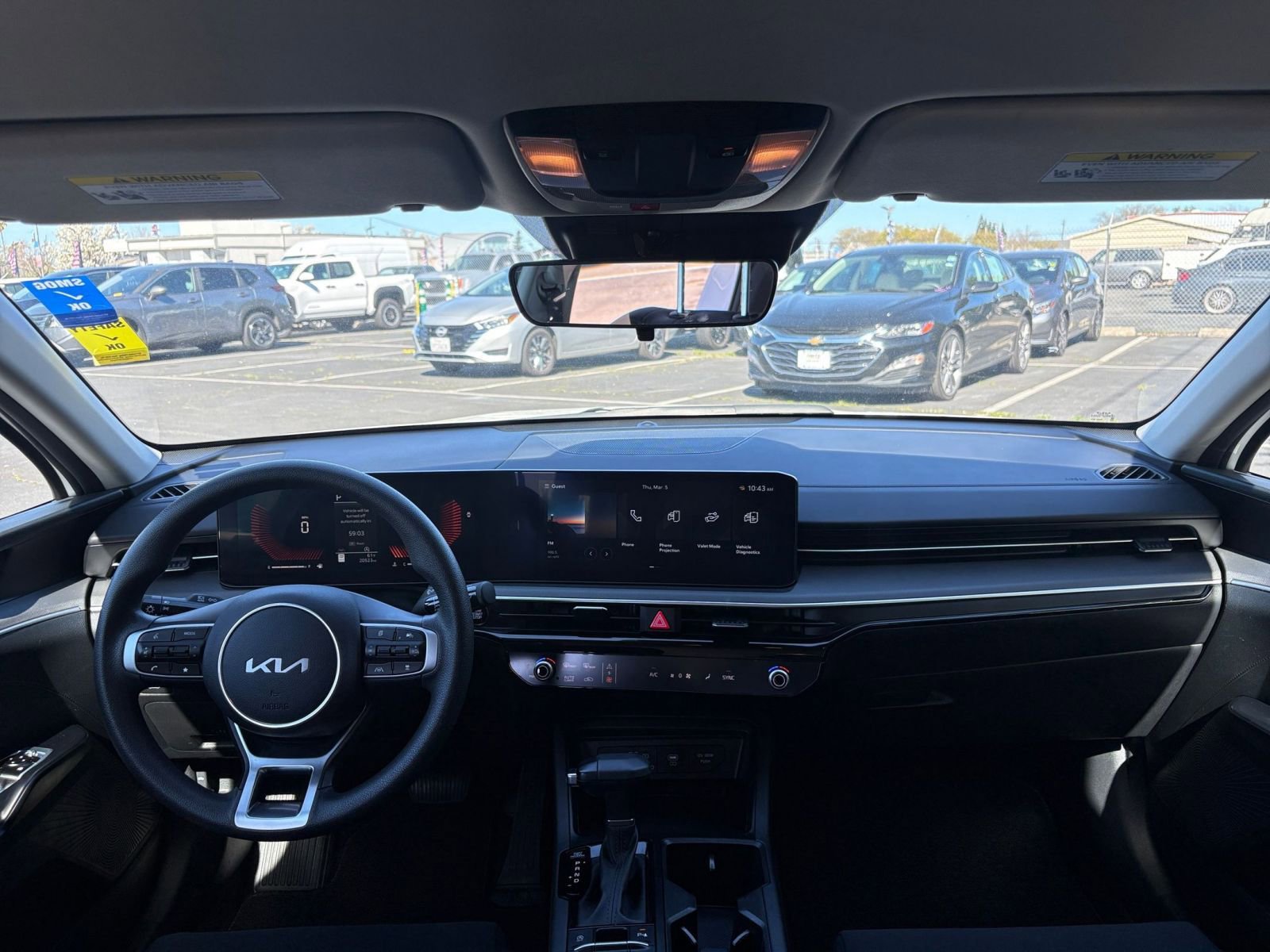 Thumbnail: 2025 Kia K5 - 32