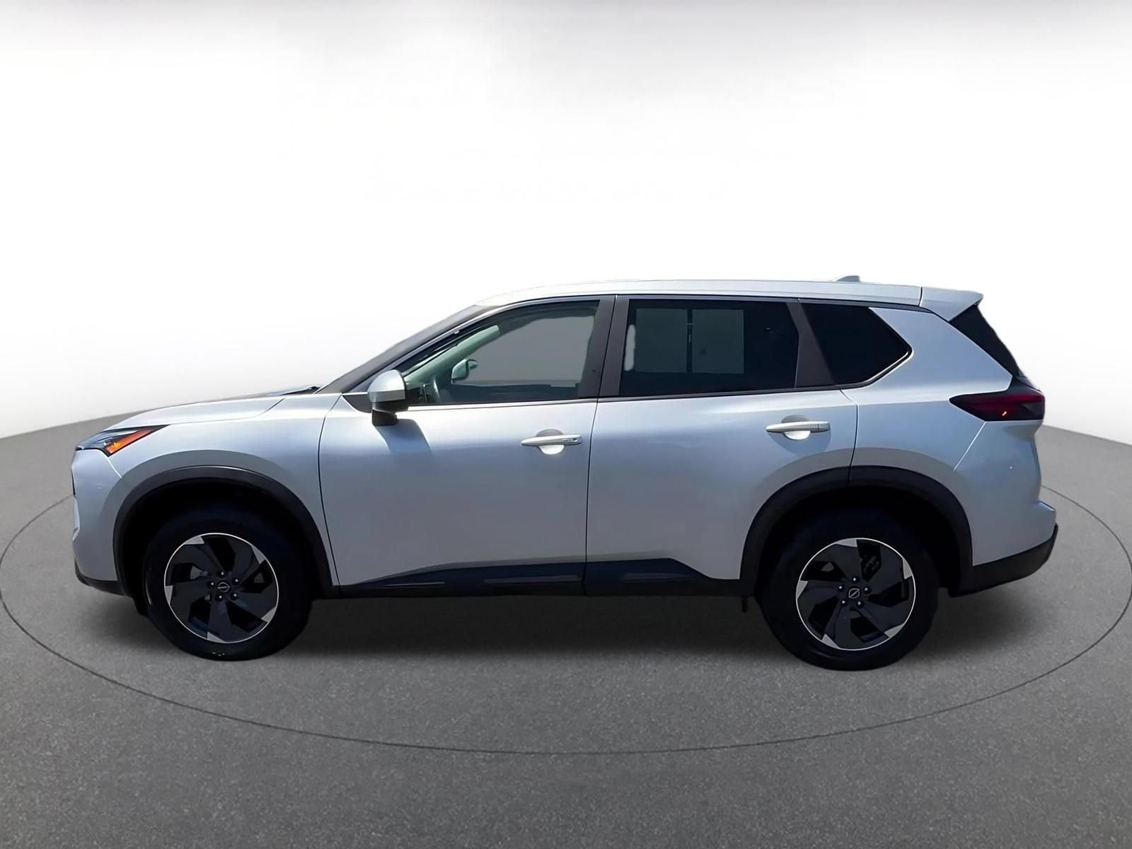 Thumbnail: 2025 Nissan Rogue - 8