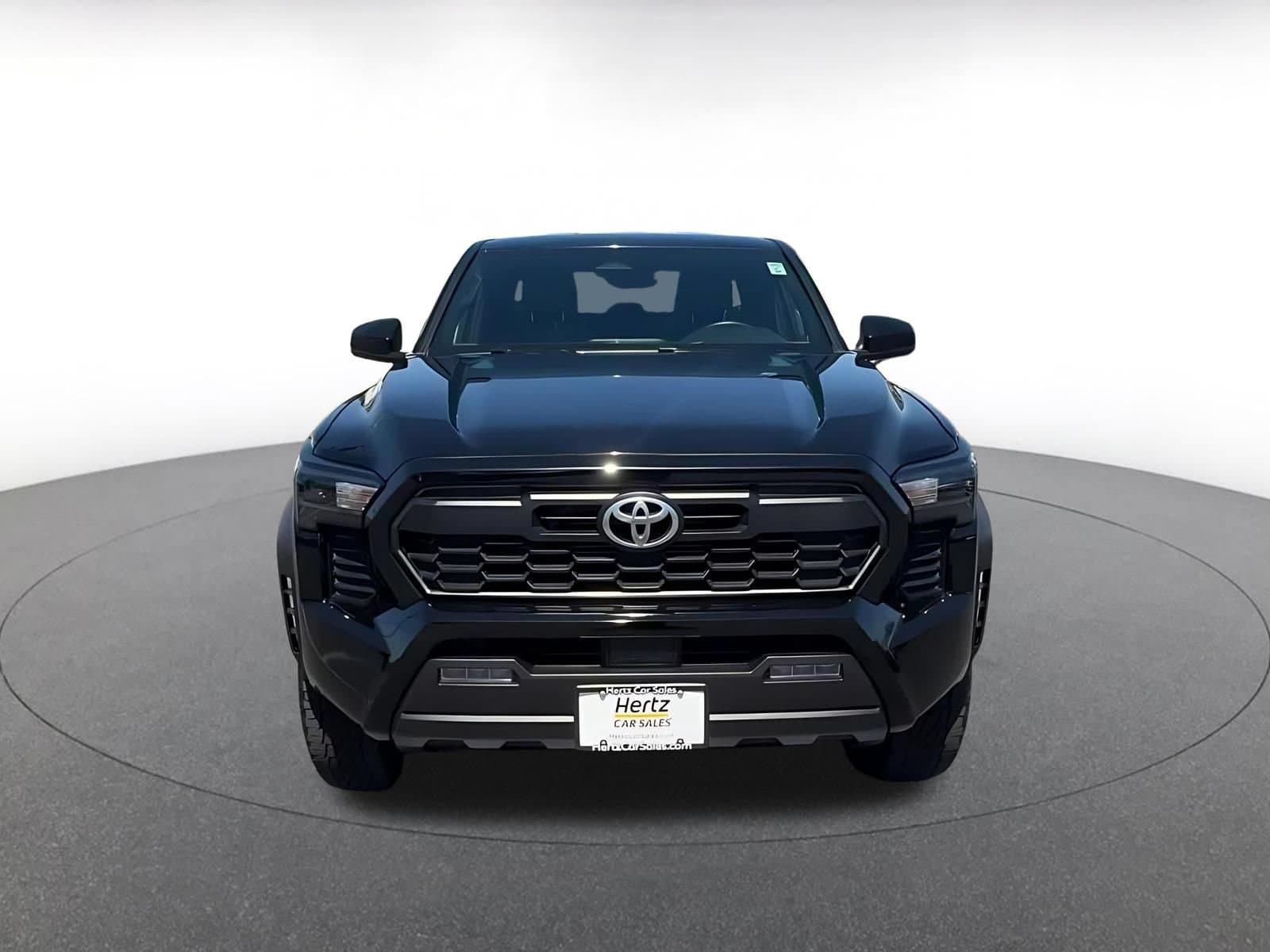 Thumbnail: 2025 Toyota Tacoma - 4