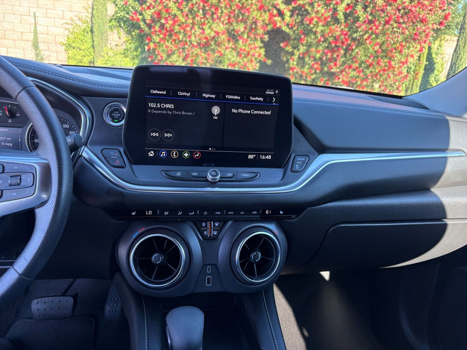 Thumbnail: 2025 Chevrolet Blazer - 17