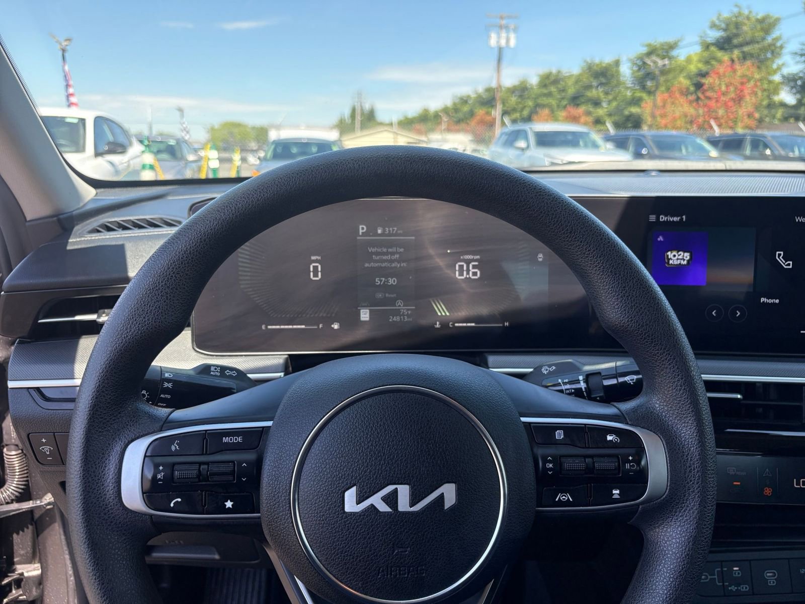 Thumbnail: 2025 Kia K5 - 27