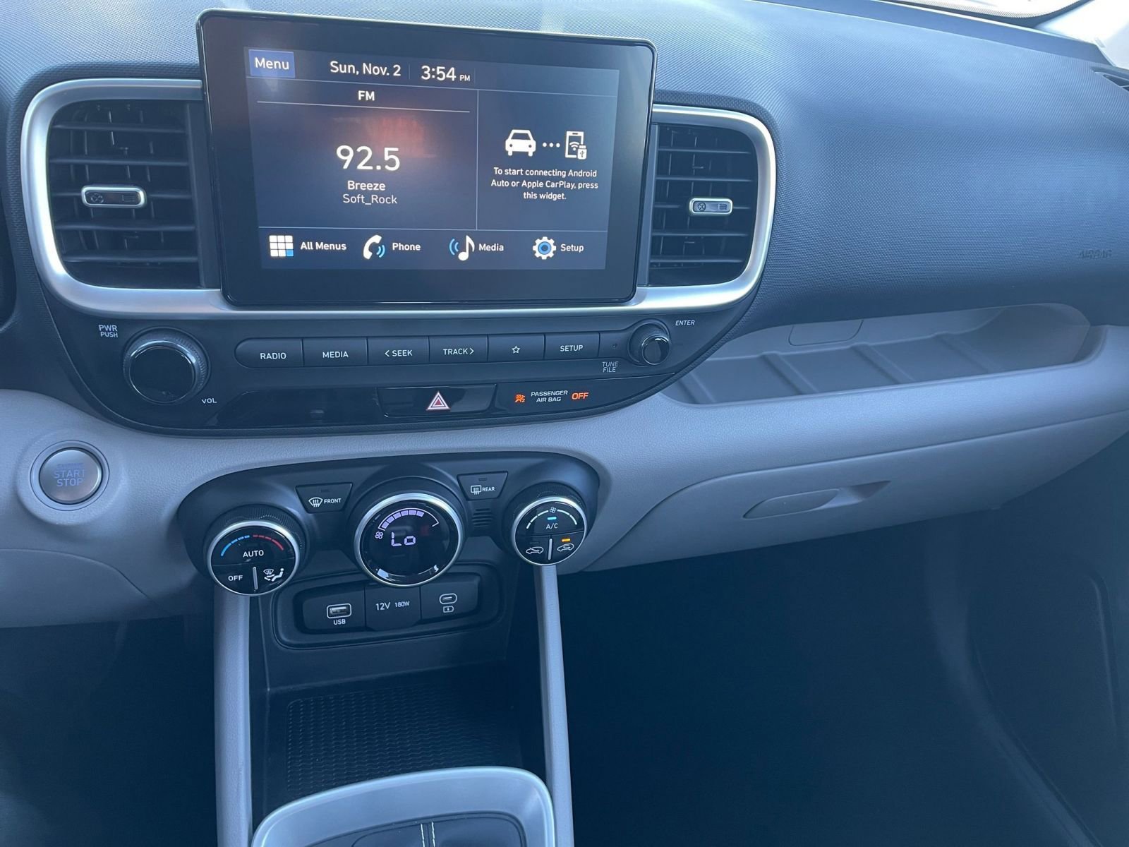 Thumbnail: 2025 Hyundai Venue - 18