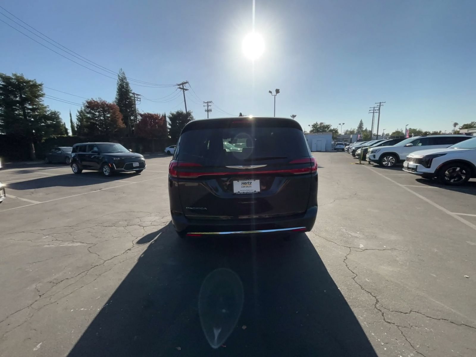 Thumbnail: 2025 Chrysler Pacifica - 12