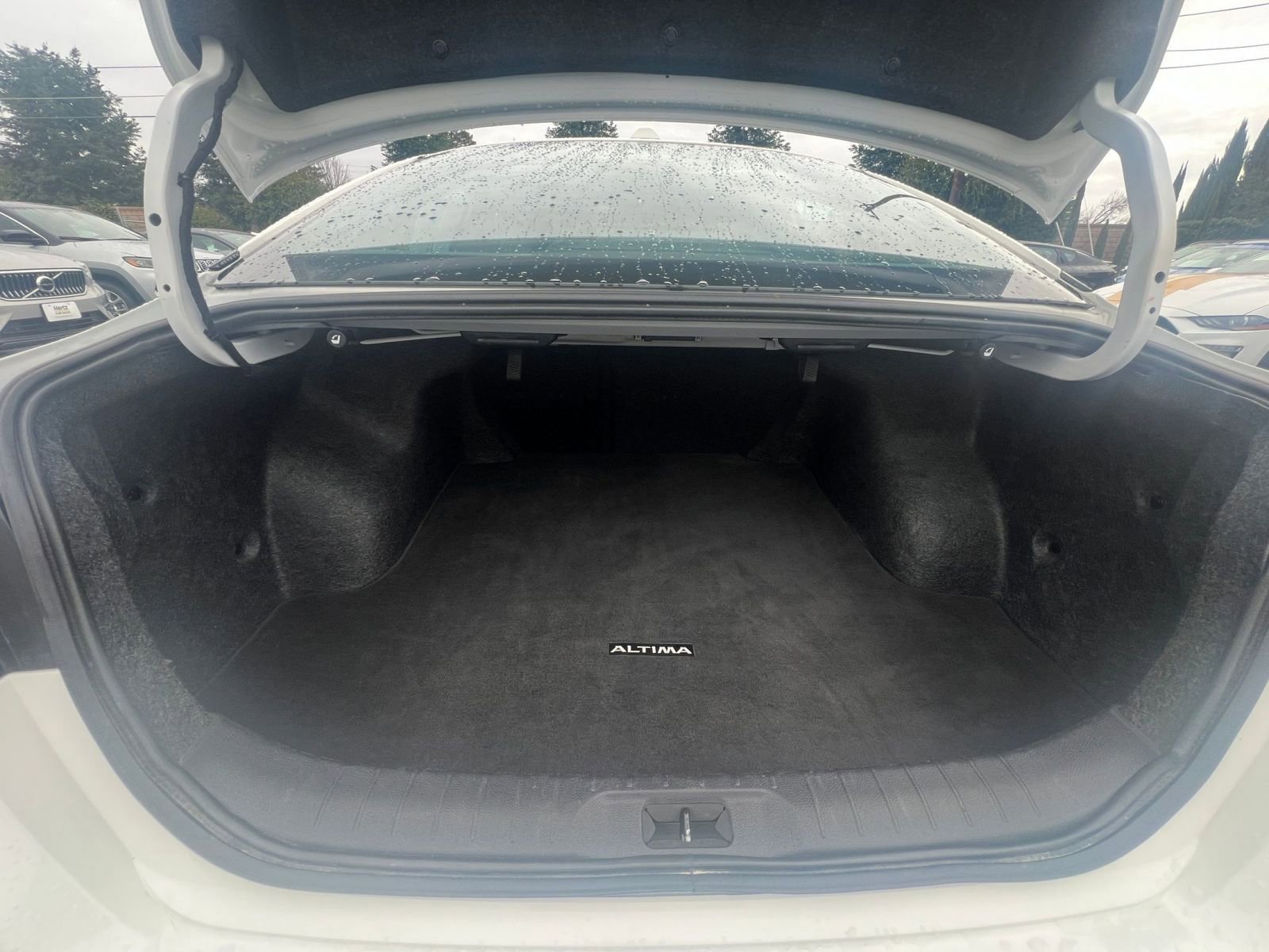 Thumbnail: 2025 Nissan Altima - 25