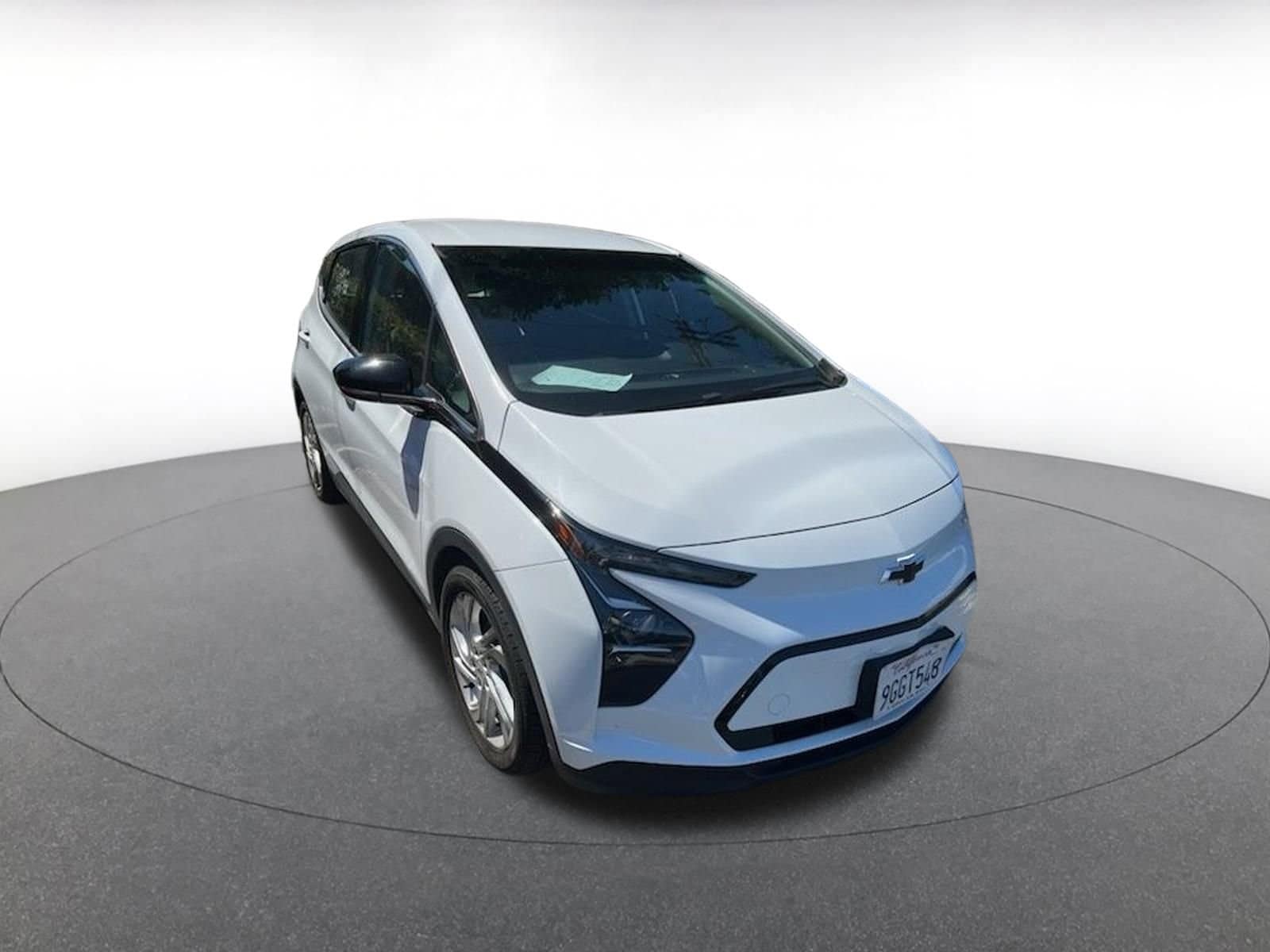 Thumbnail: 2023 Chevrolet Bolt EV - 2