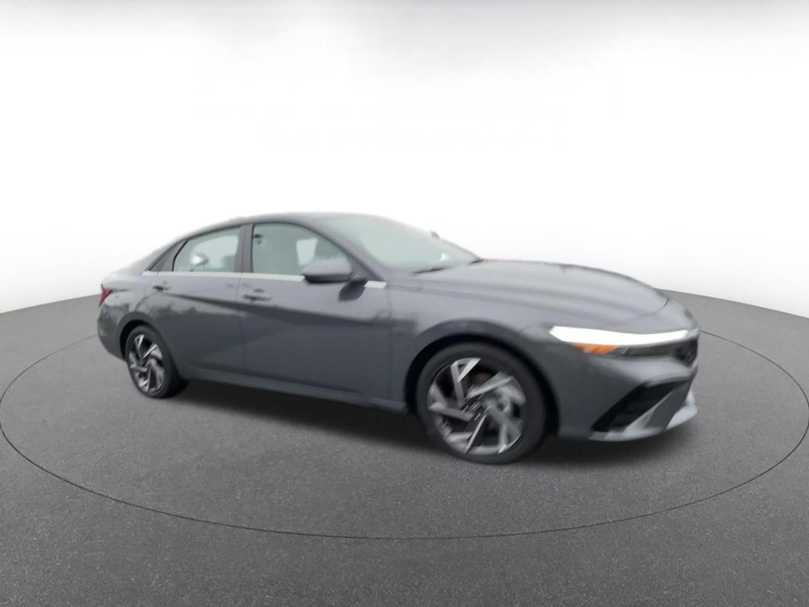 Thumbnail: 2025 Hyundai Elantra - 2