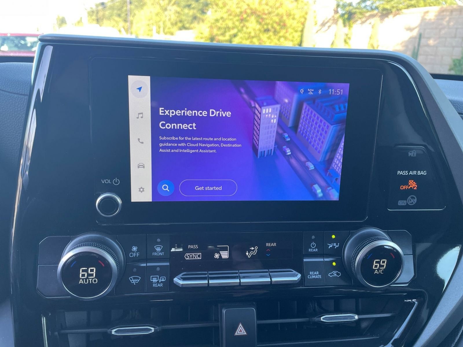 Thumbnail: 2025 Toyota Highlander - 23