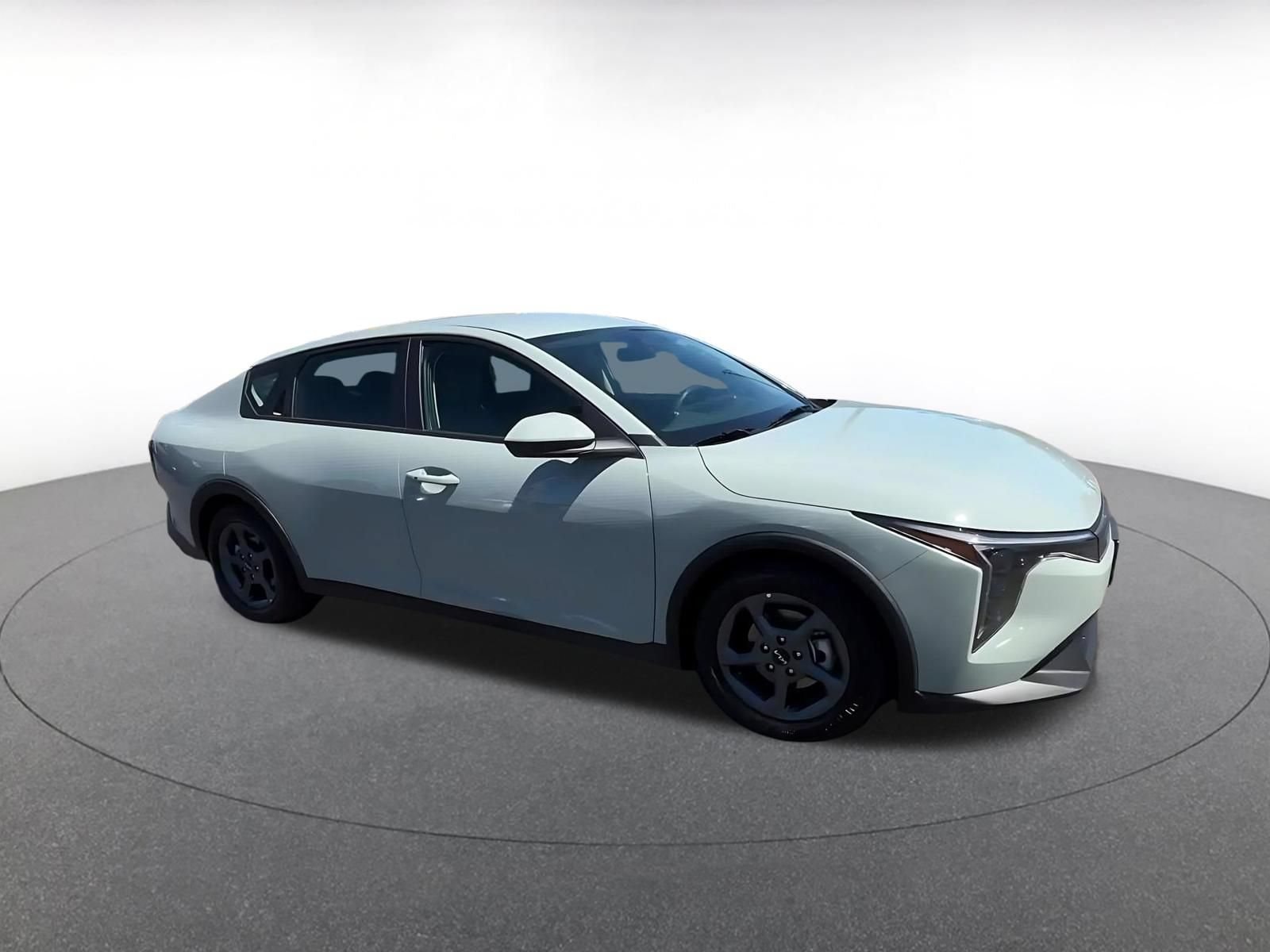 Thumbnail: 2026 Kia K4 - 2