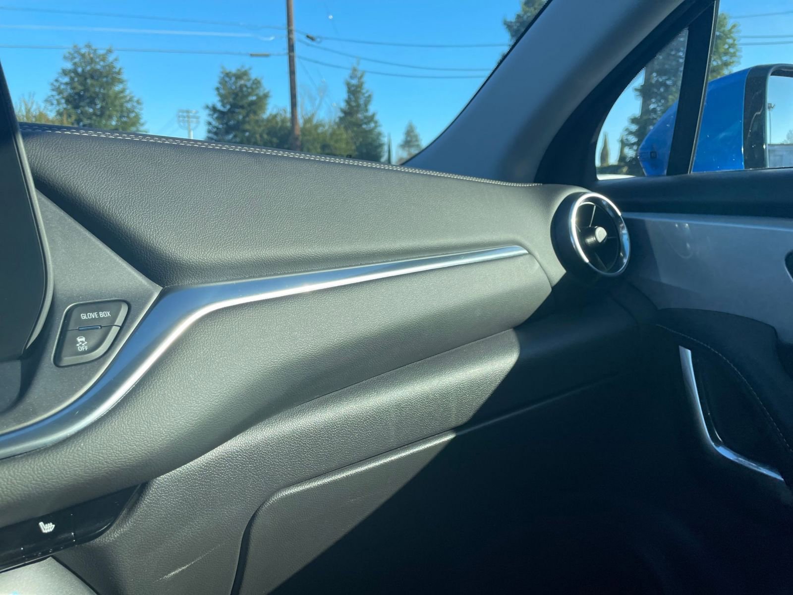 Thumbnail: 2025 Chevrolet Blazer - 30