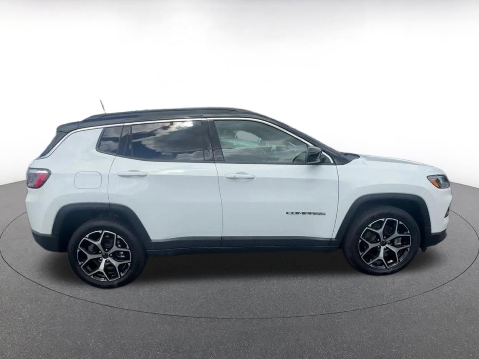 Thumbnail: 2025 Jeep Compass - 16