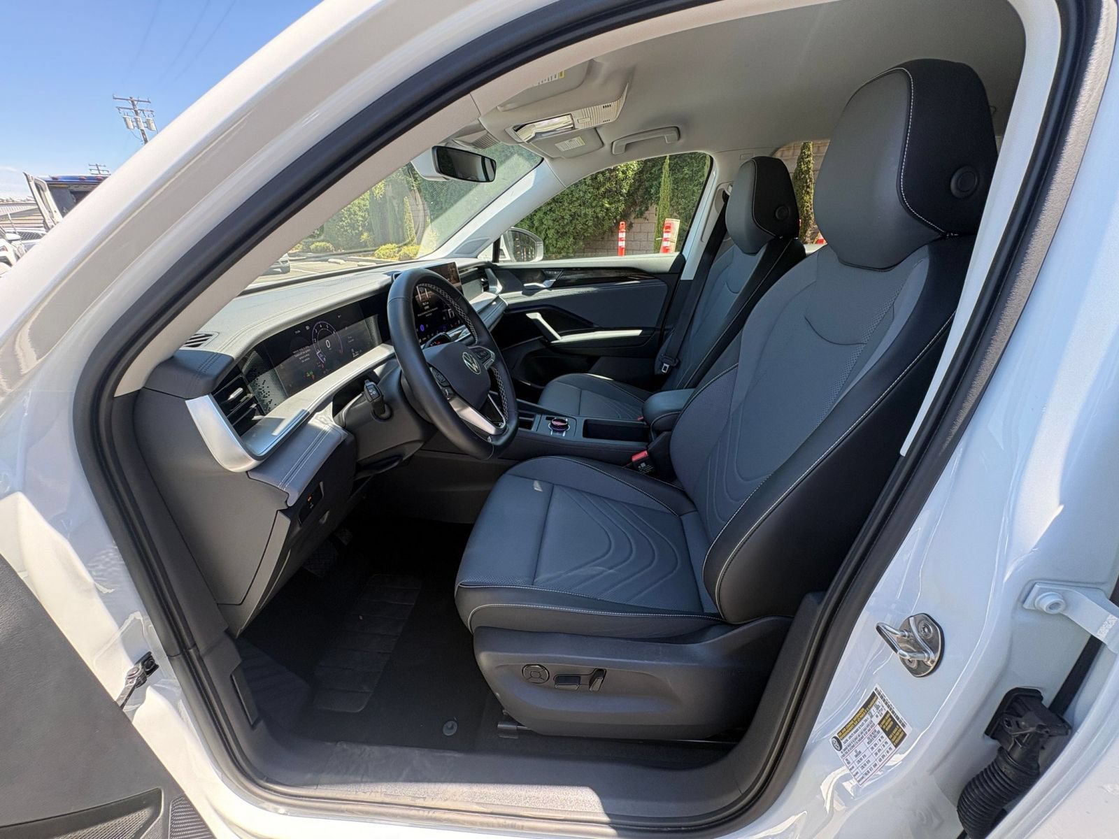 Thumbnail: 2026 Volkswagen Tiguan - 24