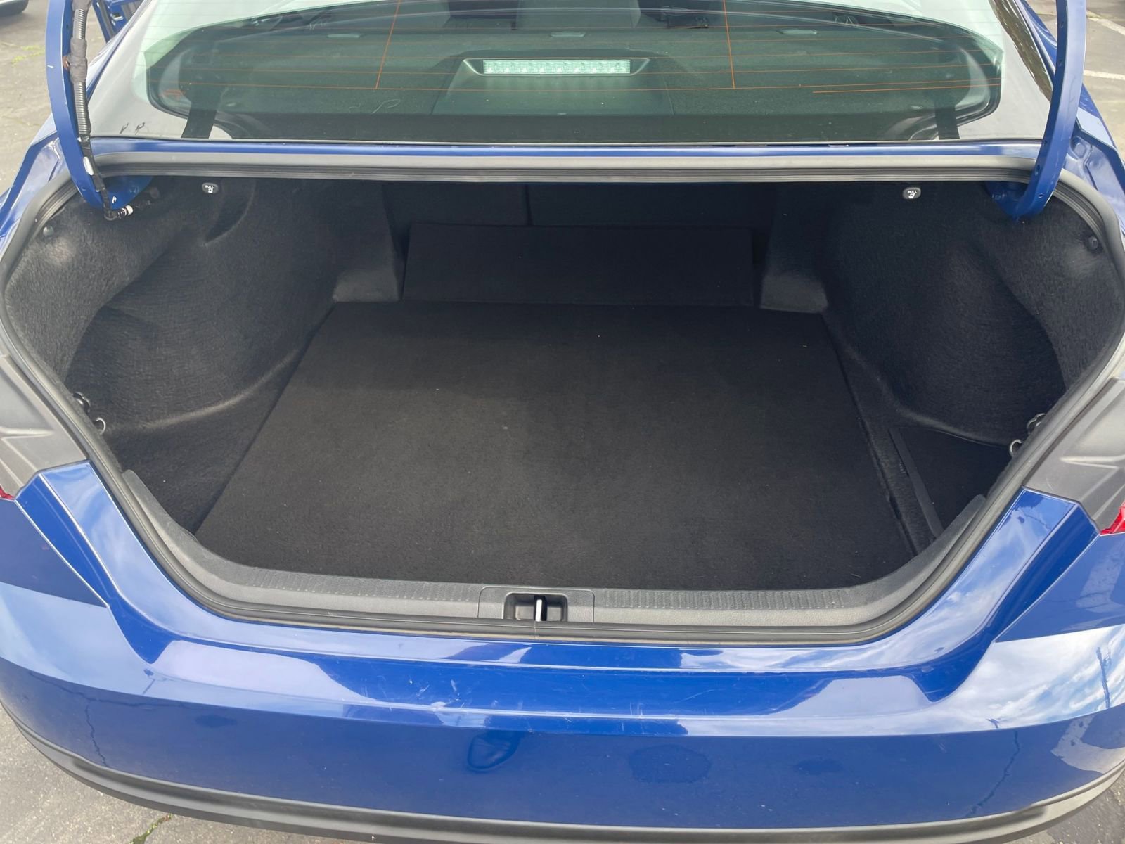 Thumbnail: 2025 Toyota Camry - 24