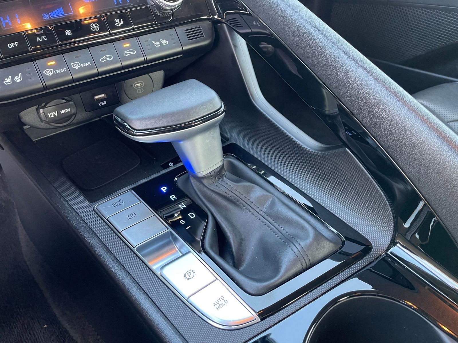 Thumbnail: 2025 Hyundai Elantra - 35