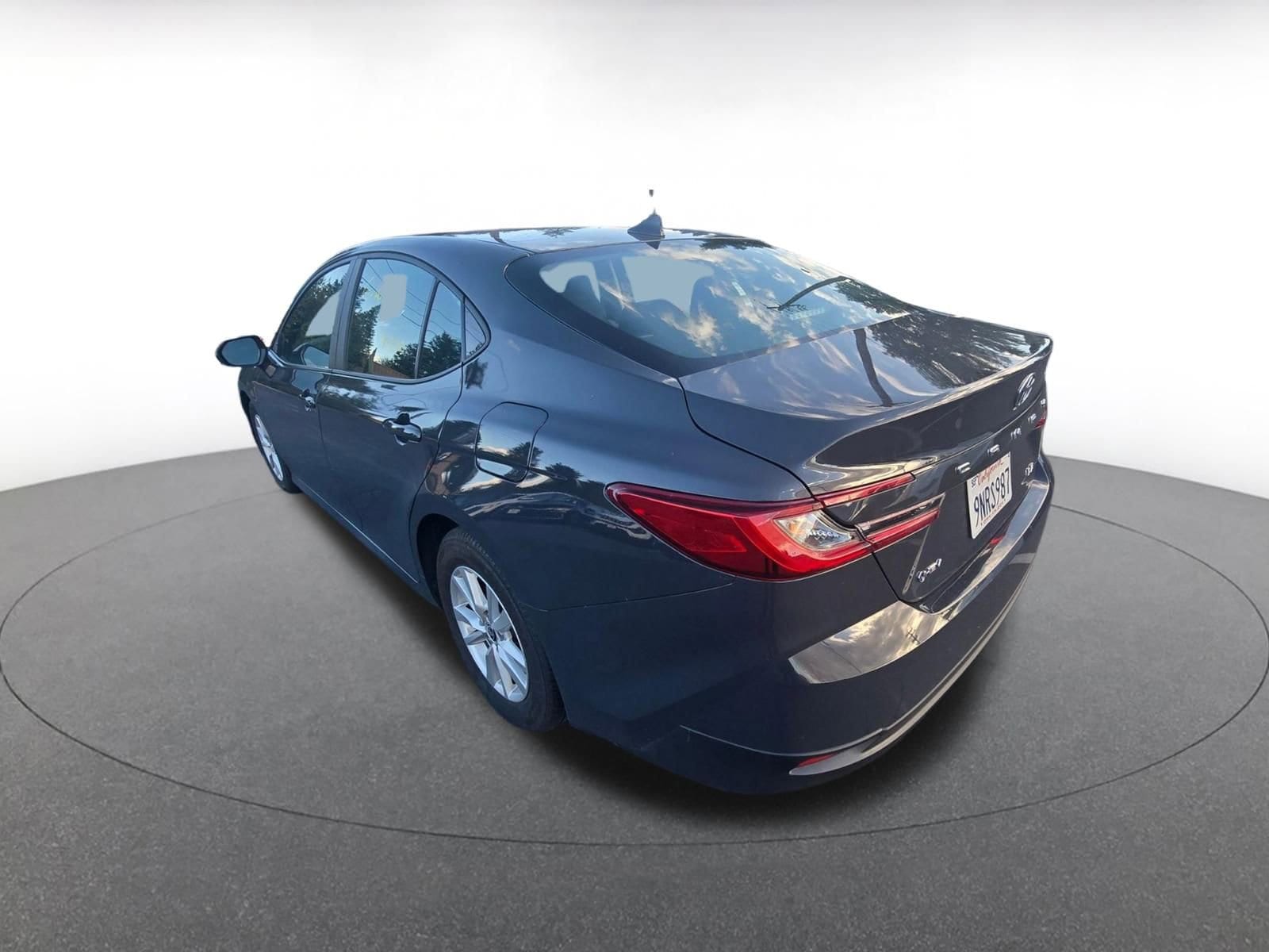Thumbnail: 2025 Toyota Camry - 3
