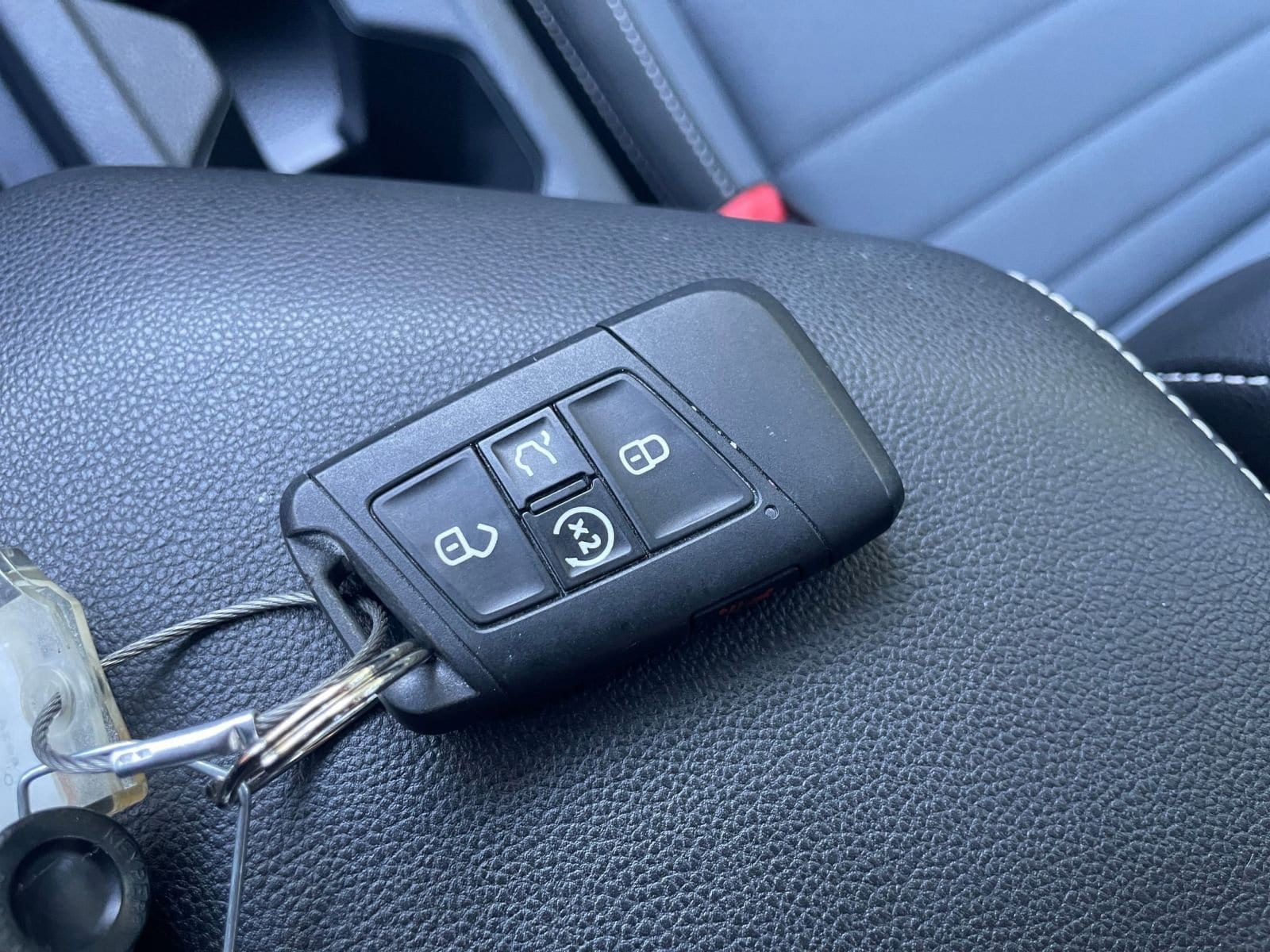 Thumbnail: 2025 Volkswagen Jetta - 18