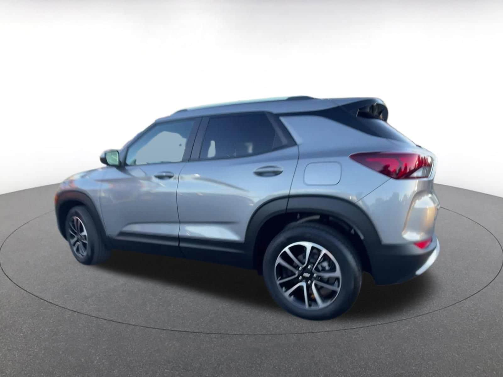 Thumbnail: 2025 Chevrolet TrailBlazer - 10