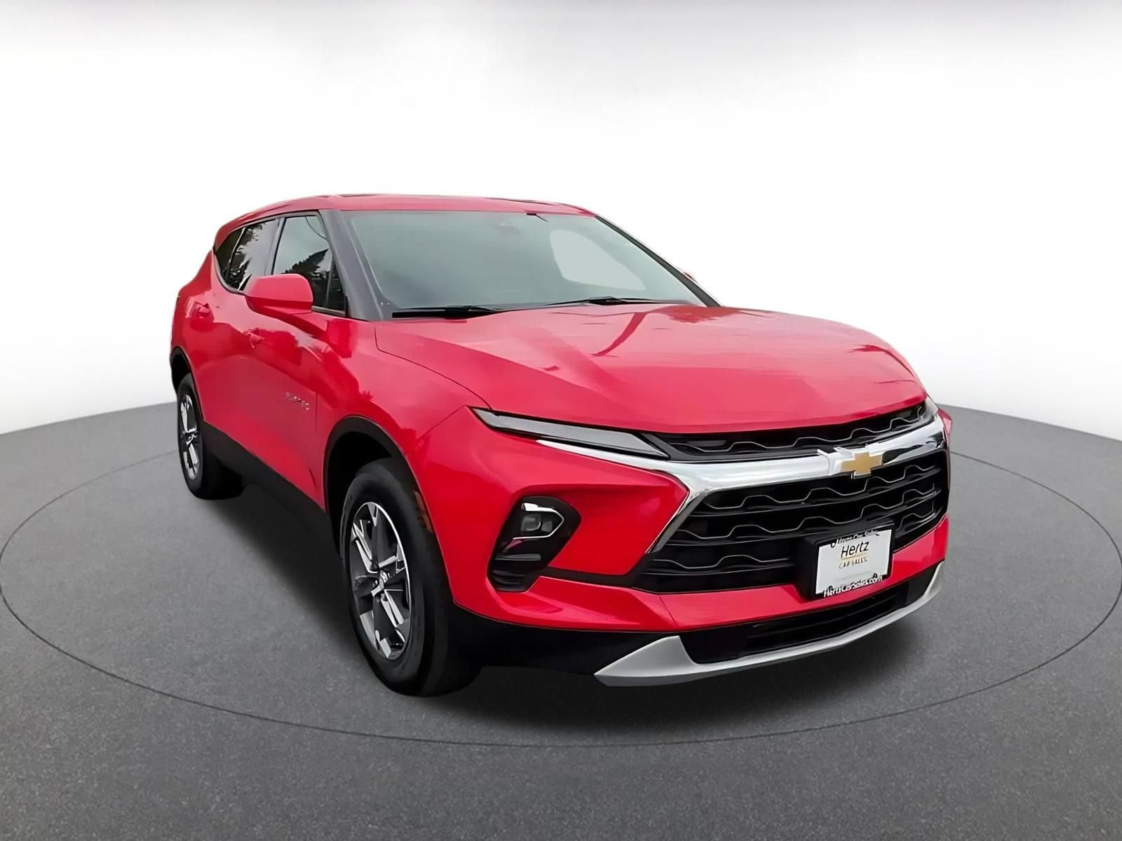 Thumbnail: 2025 Chevrolet Blazer - 3