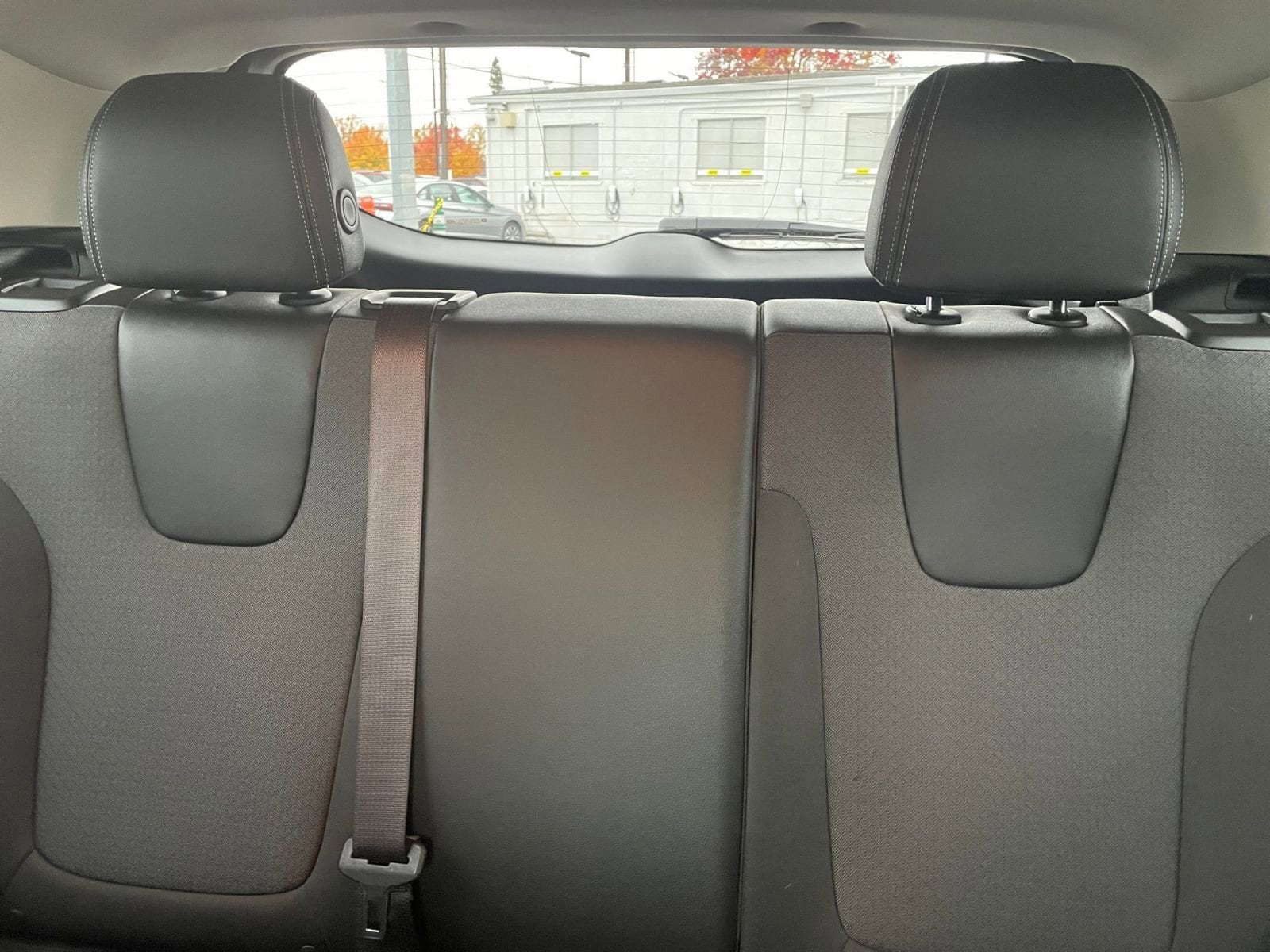 Thumbnail: 2025 Buick Encore GX - 32