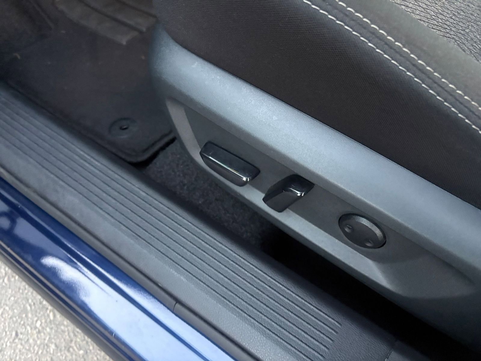 Thumbnail: 2025 Nissan Rogue - 22