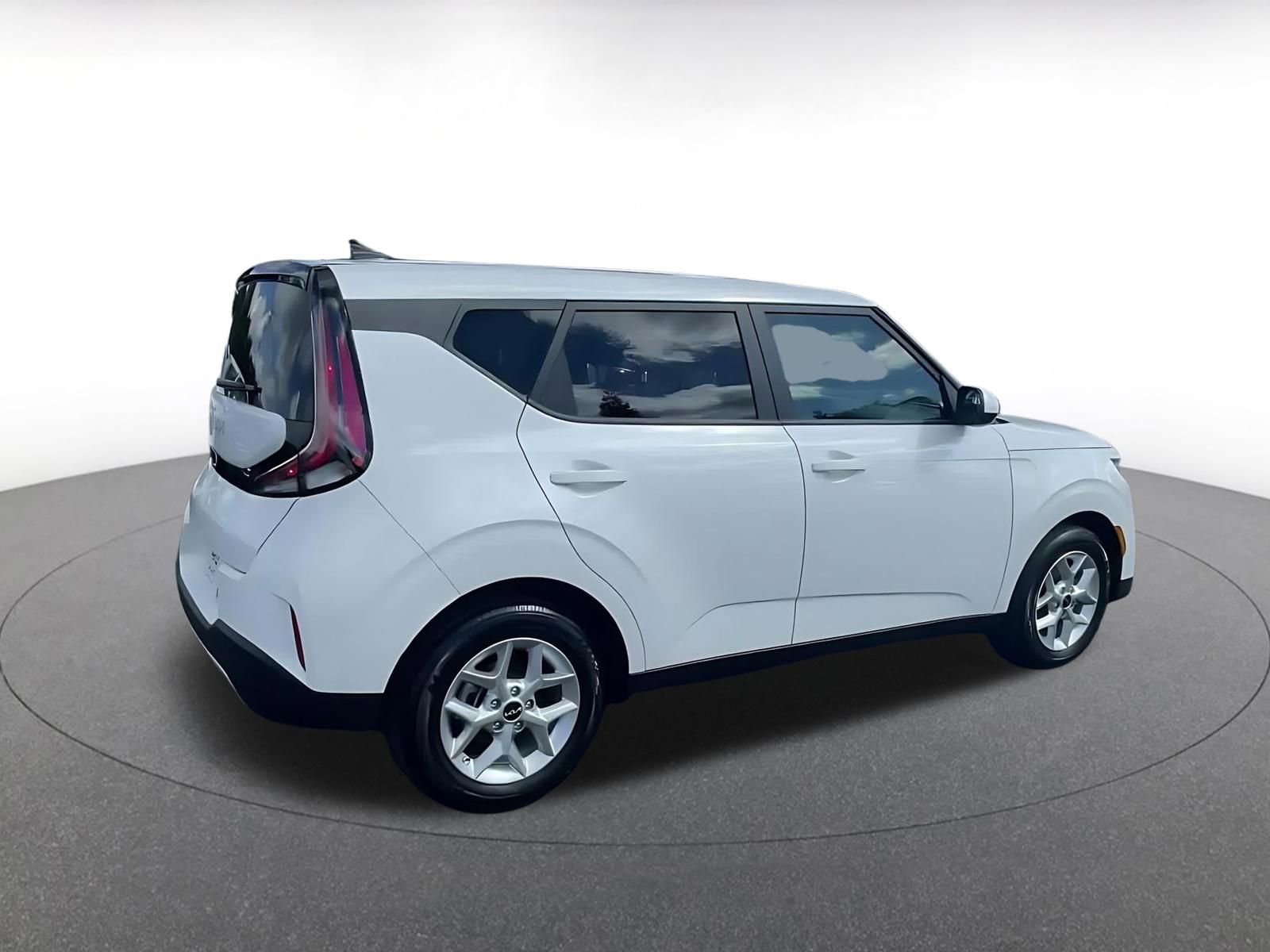 Thumbnail: 2025 Kia Soul - 15