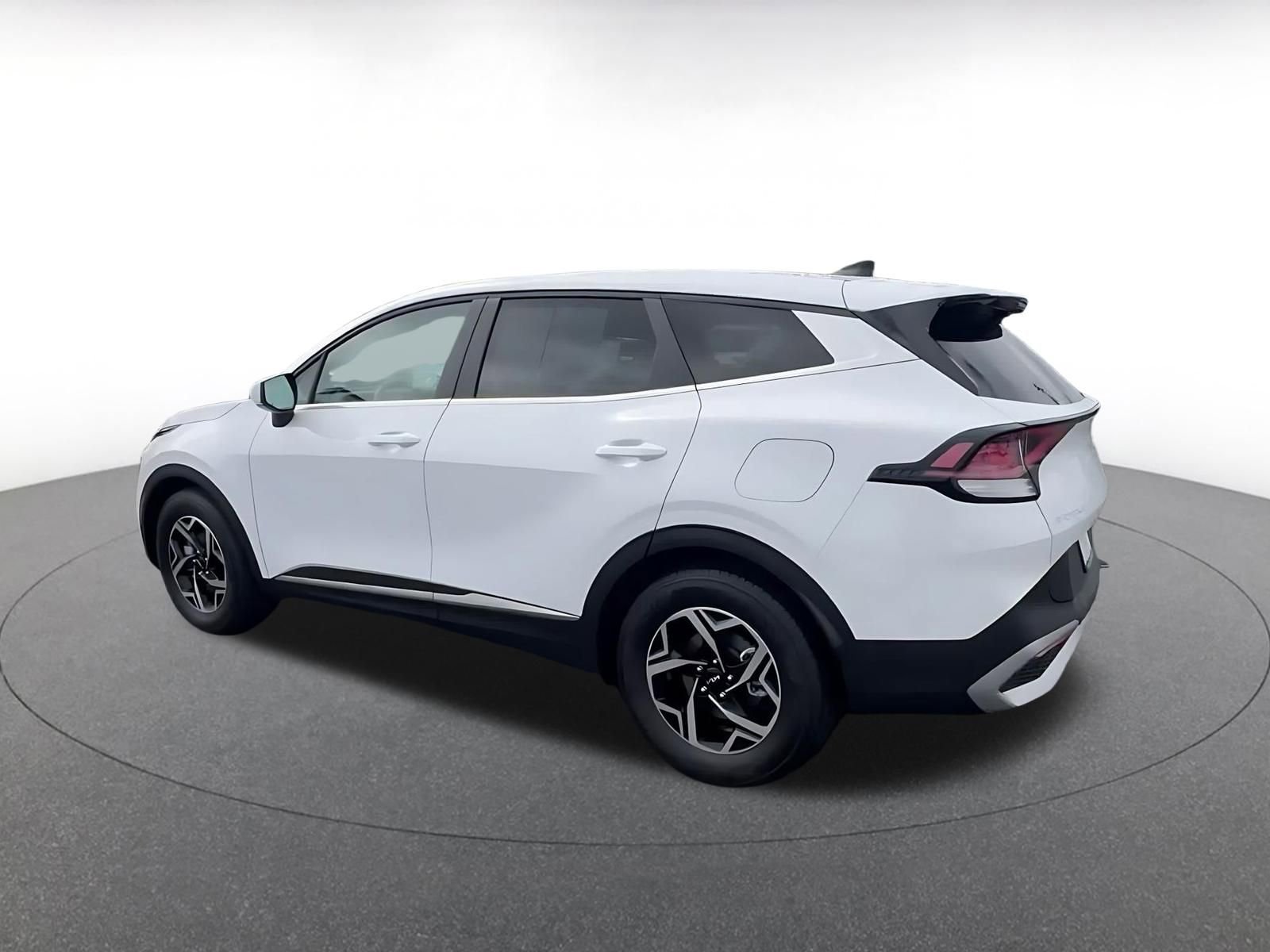 Thumbnail: 2025 Kia Sportage - 10