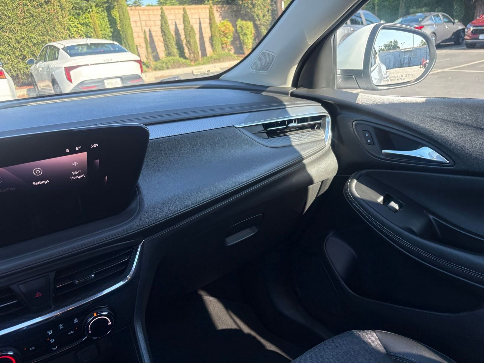 Thumbnail: 2025 Buick Encore GX - 34