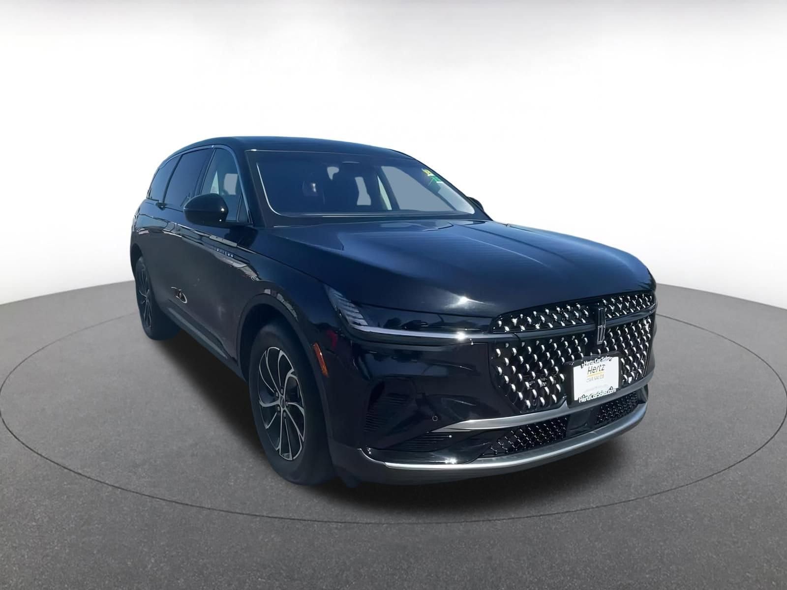 Thumbnail: 2024 Lincoln Nautilus - 3