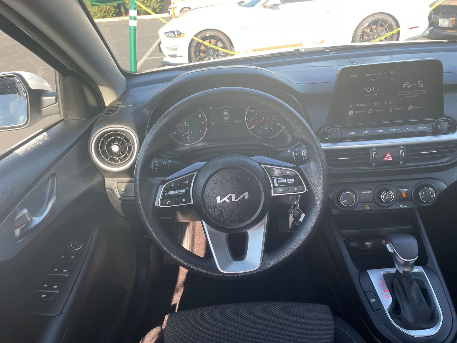 2024 Kia Forte LXS 31