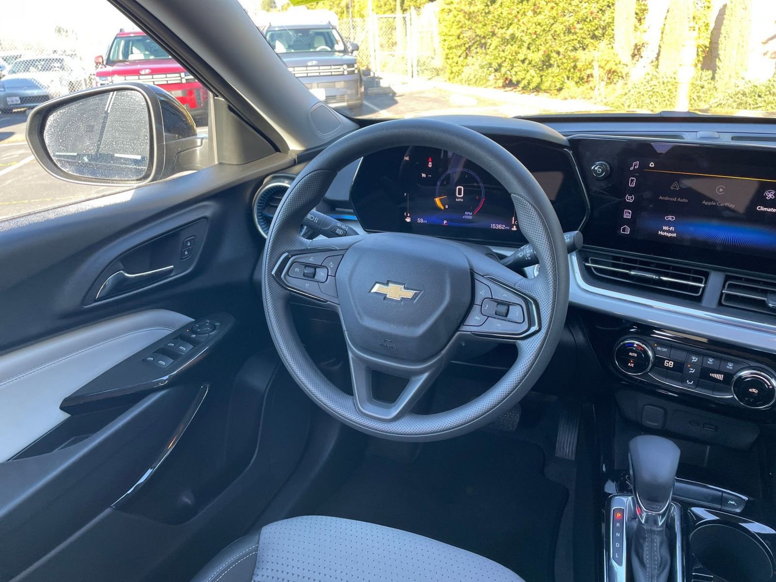 Thumbnail: 2025 Chevrolet Trax - 33