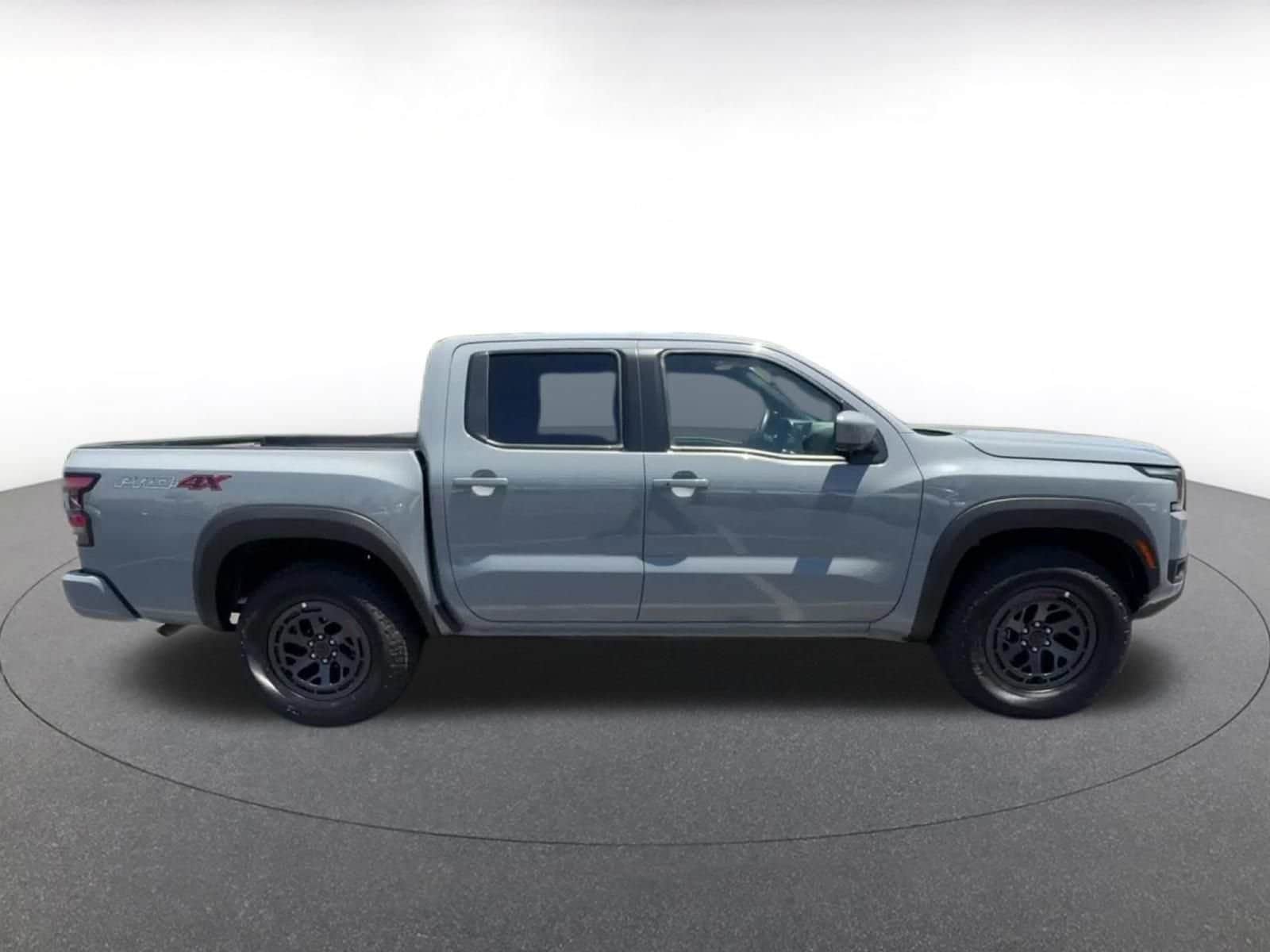 Thumbnail: 2026 Nissan Frontier - 16