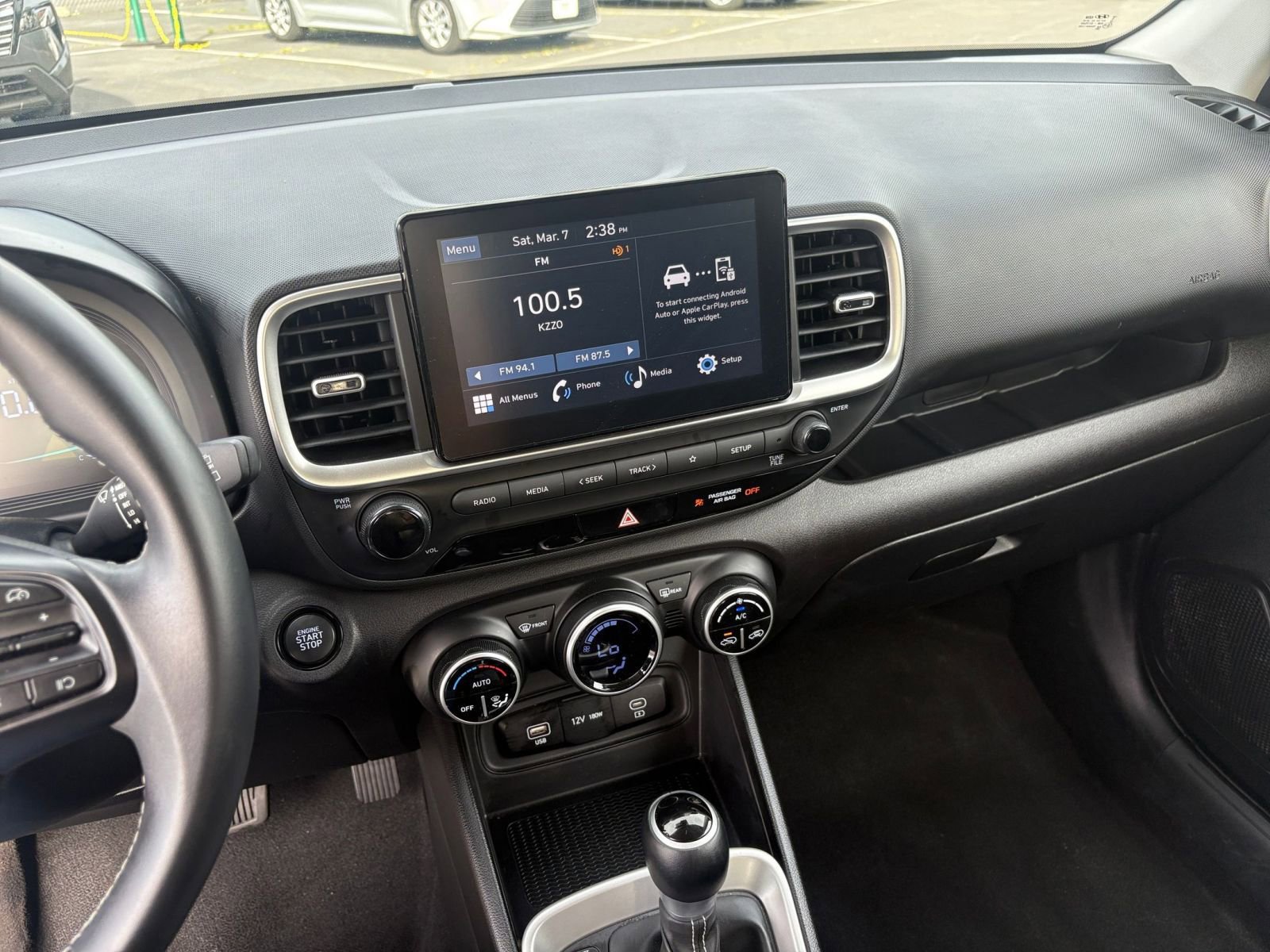 Thumbnail: 2025 Hyundai Venue - 17