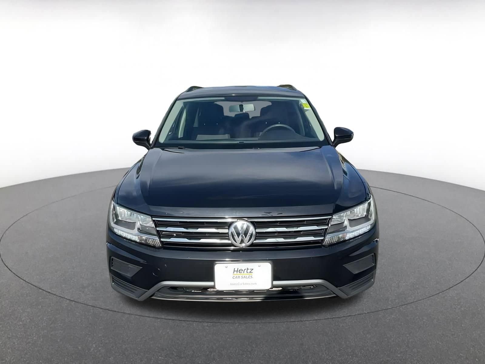 Thumbnail: 2021 Volkswagen Tiguan - 4