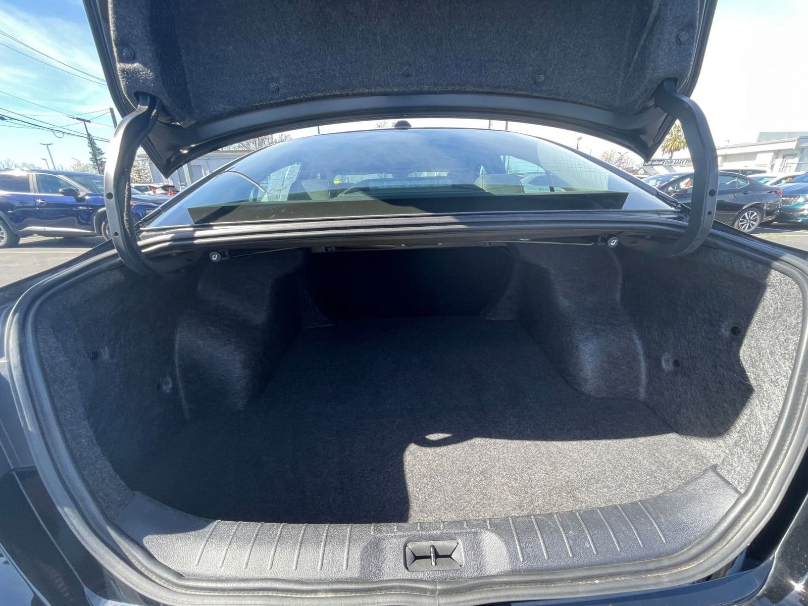 Thumbnail: 2025 Nissan Altima - 25