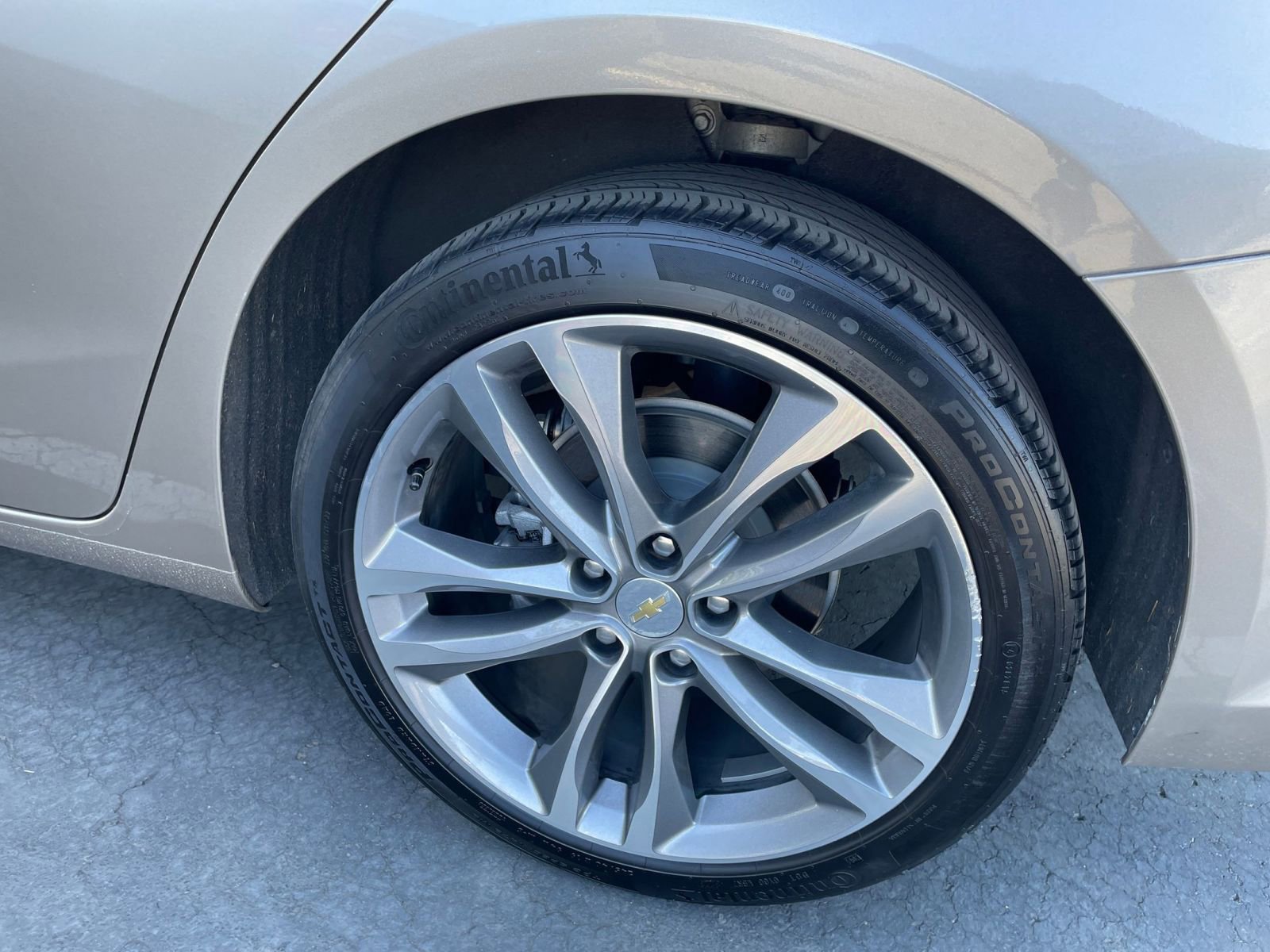 Thumbnail: 2024 Chevrolet Malibu - 29