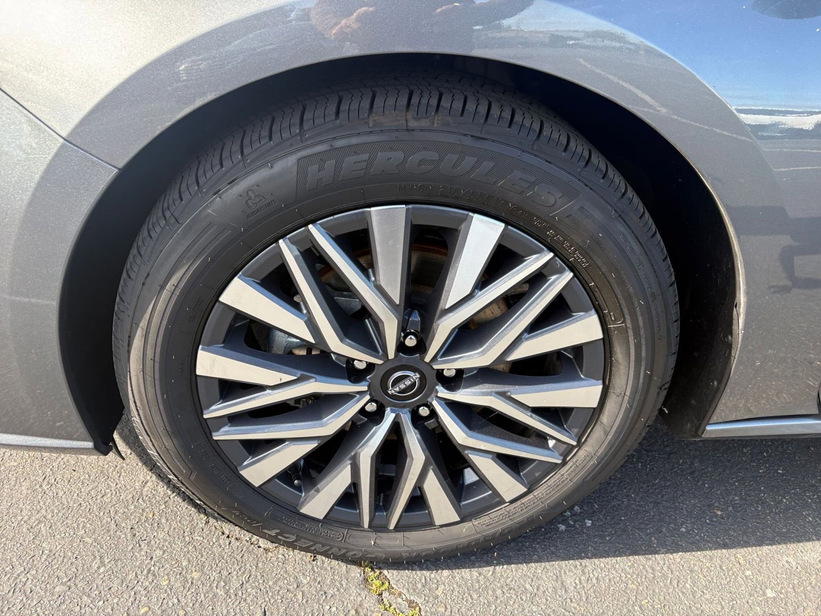 Thumbnail: 2025 Nissan Altima - 31