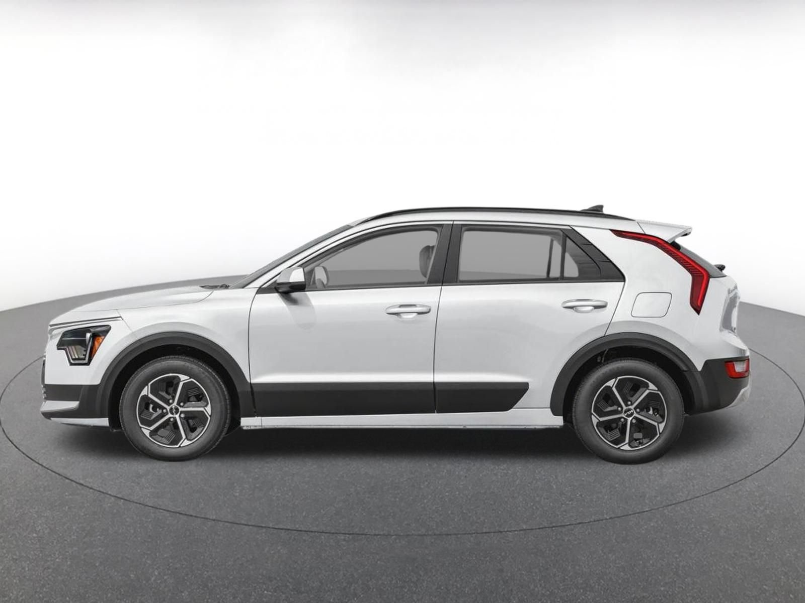 Thumbnail: 2026 Kia Niro - 3