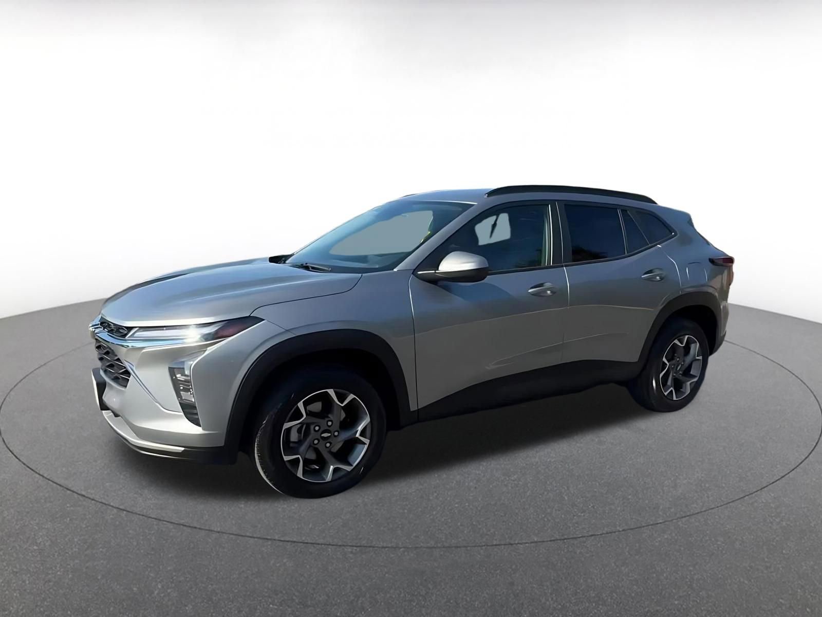 Thumbnail: 2025 Chevrolet Trax - 8